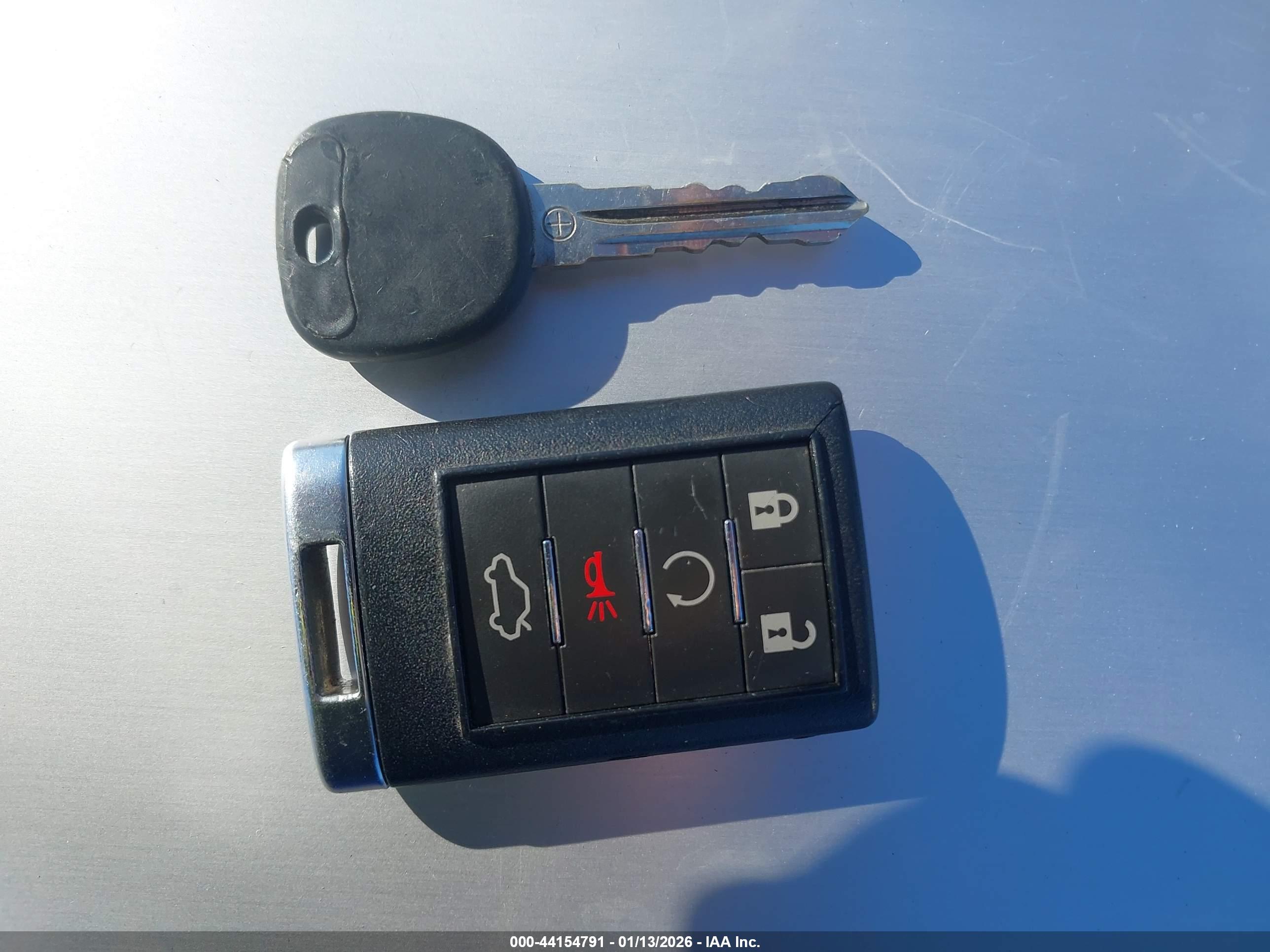 CADILLAC DTS image 11