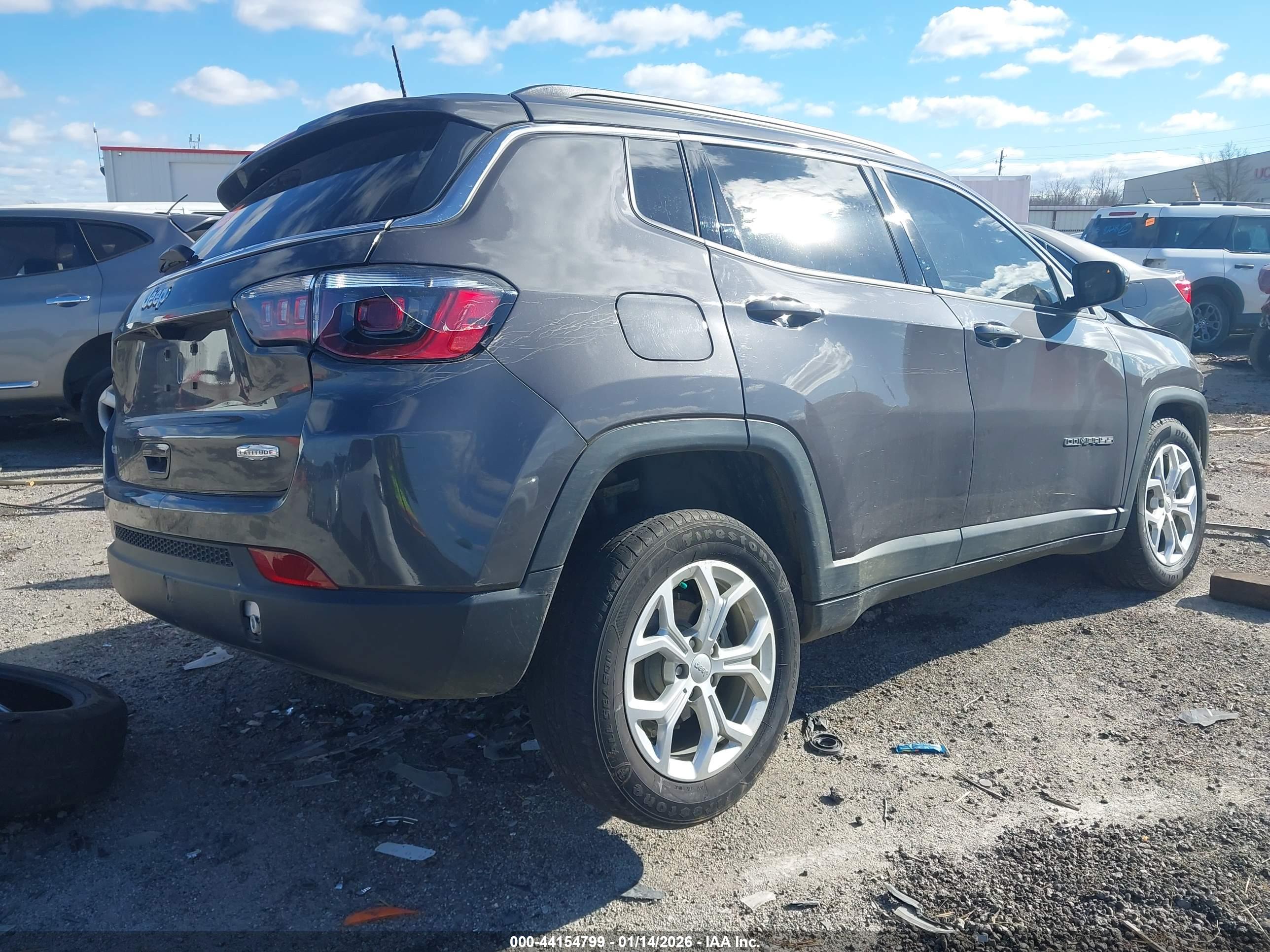 JEEP COMPASS image 4