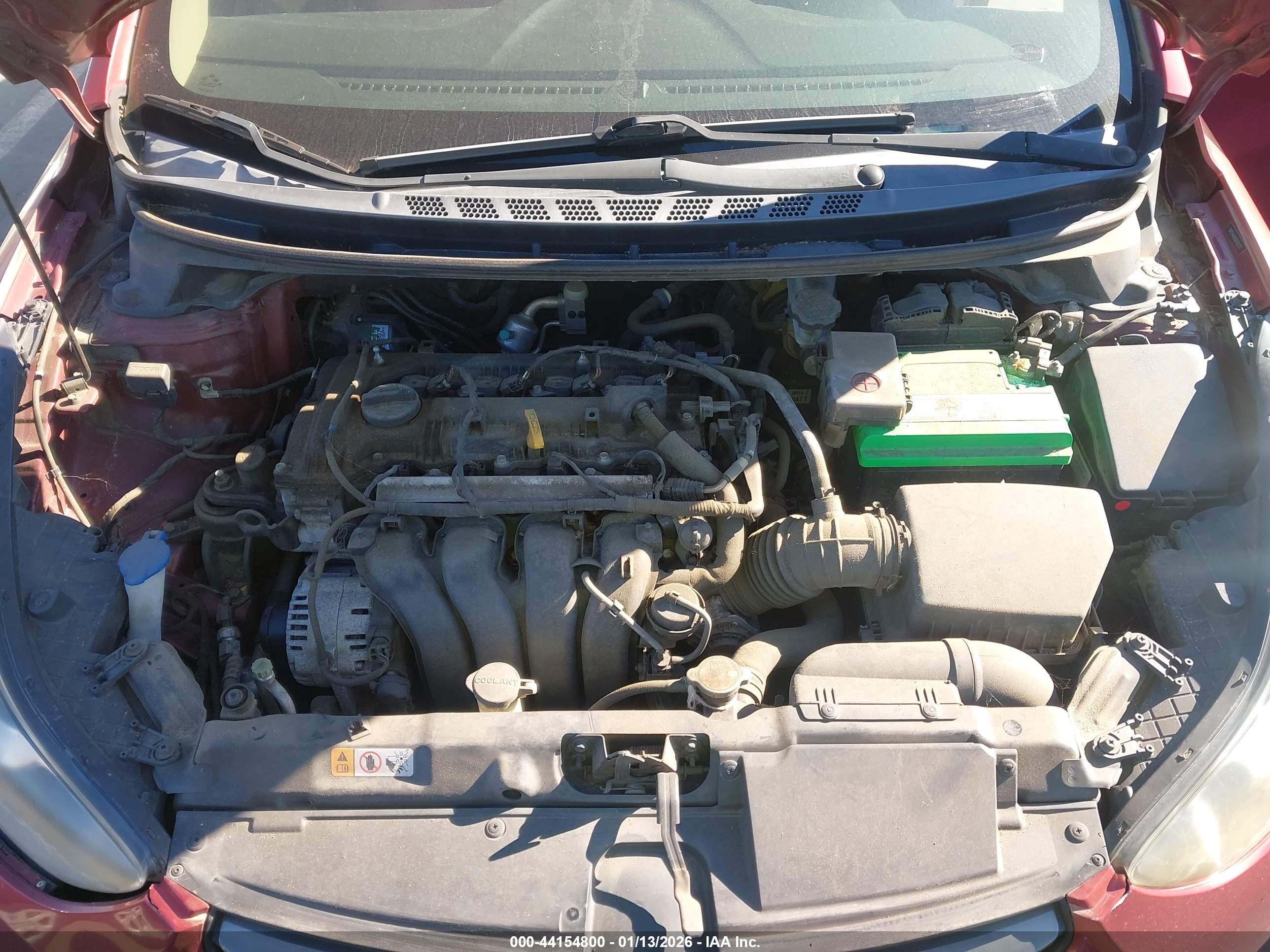 HYUNDAI ELANTRA image 10