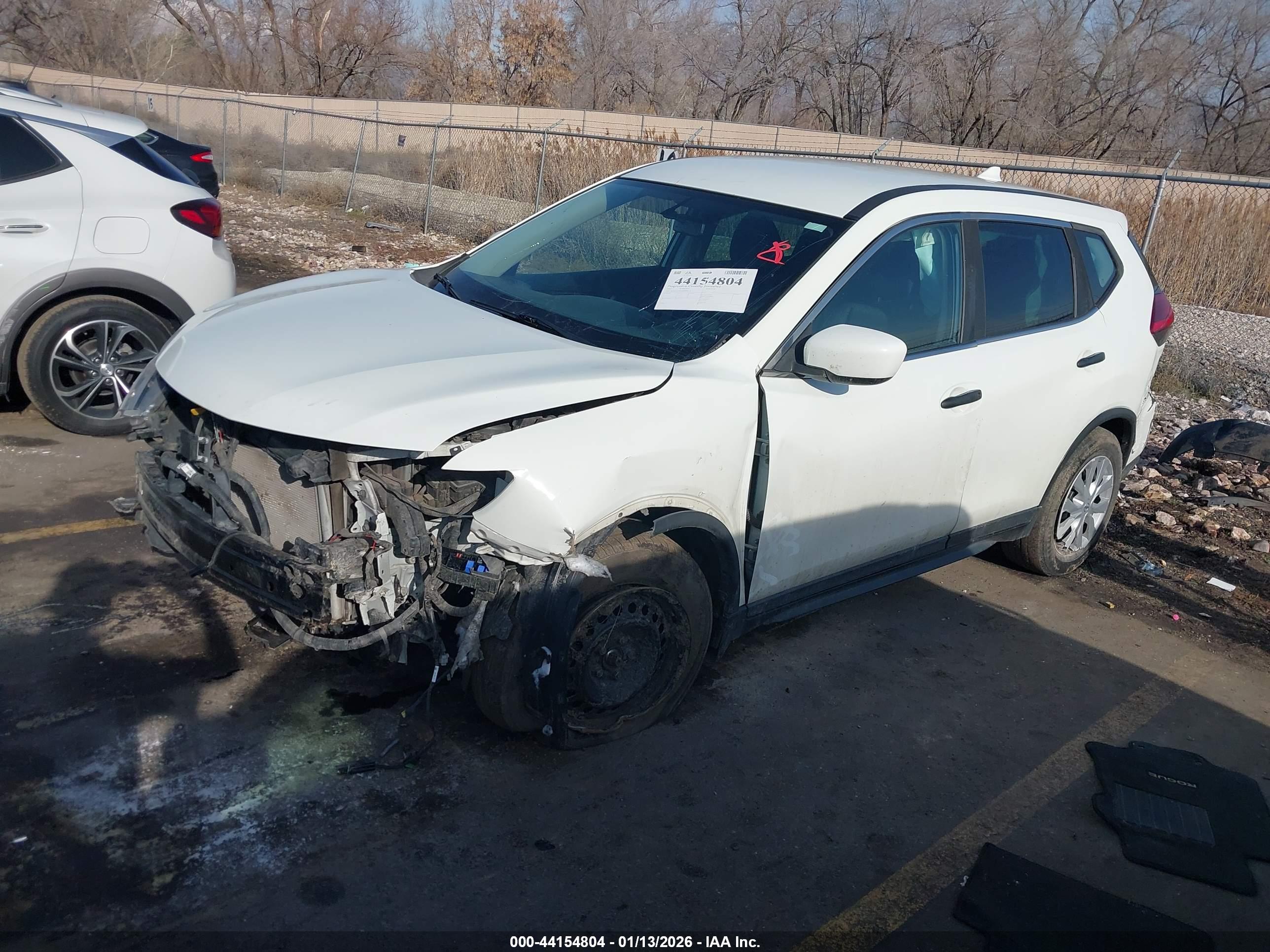NISSAN ROGUE image 2