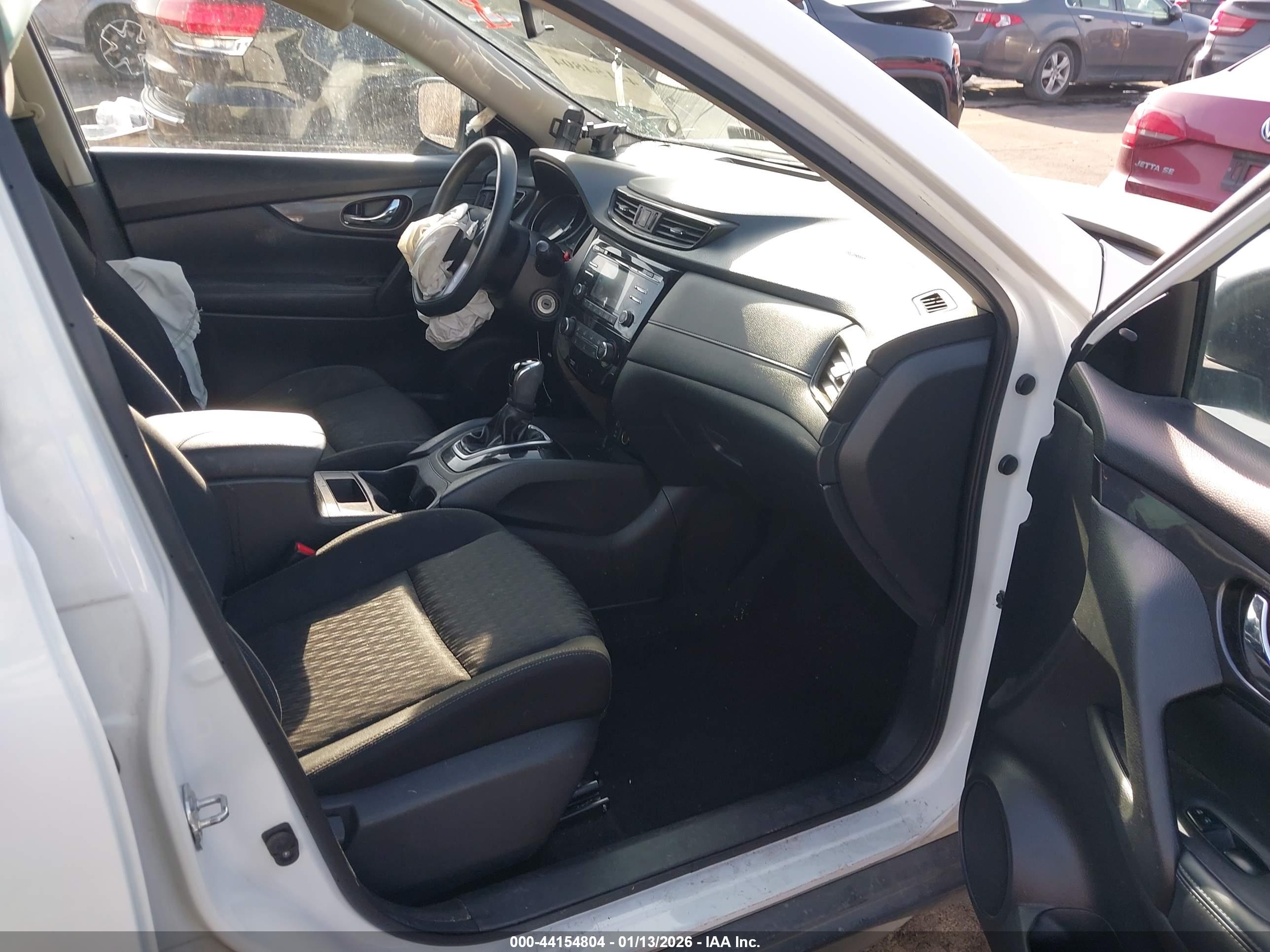 NISSAN ROGUE image 5