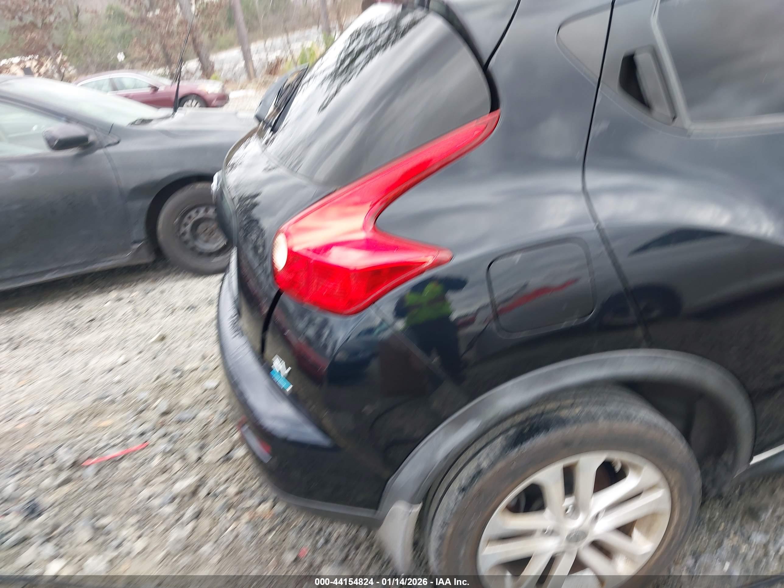 NISSAN JUKE image 6
