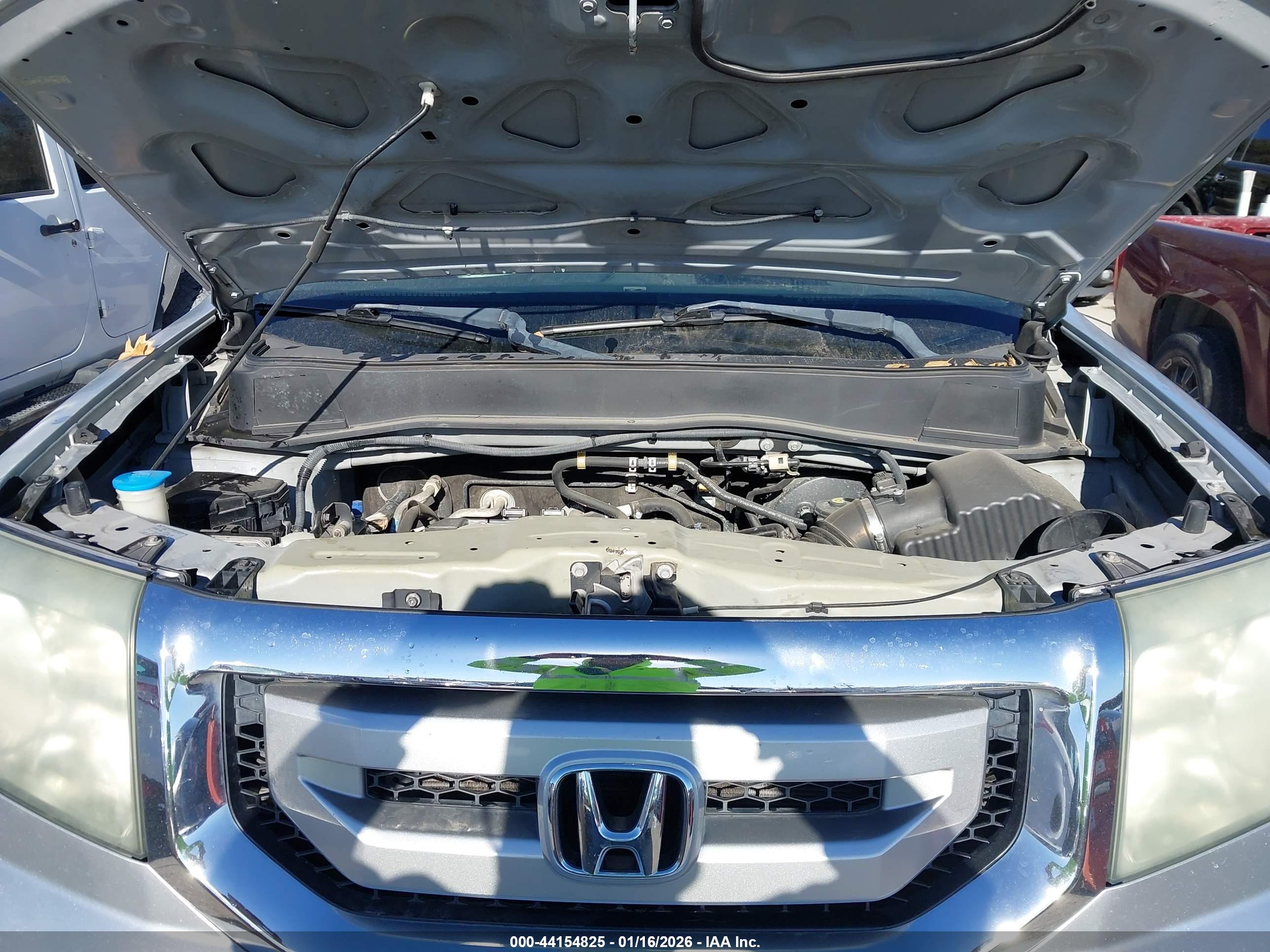 HONDA PILOT image 10
