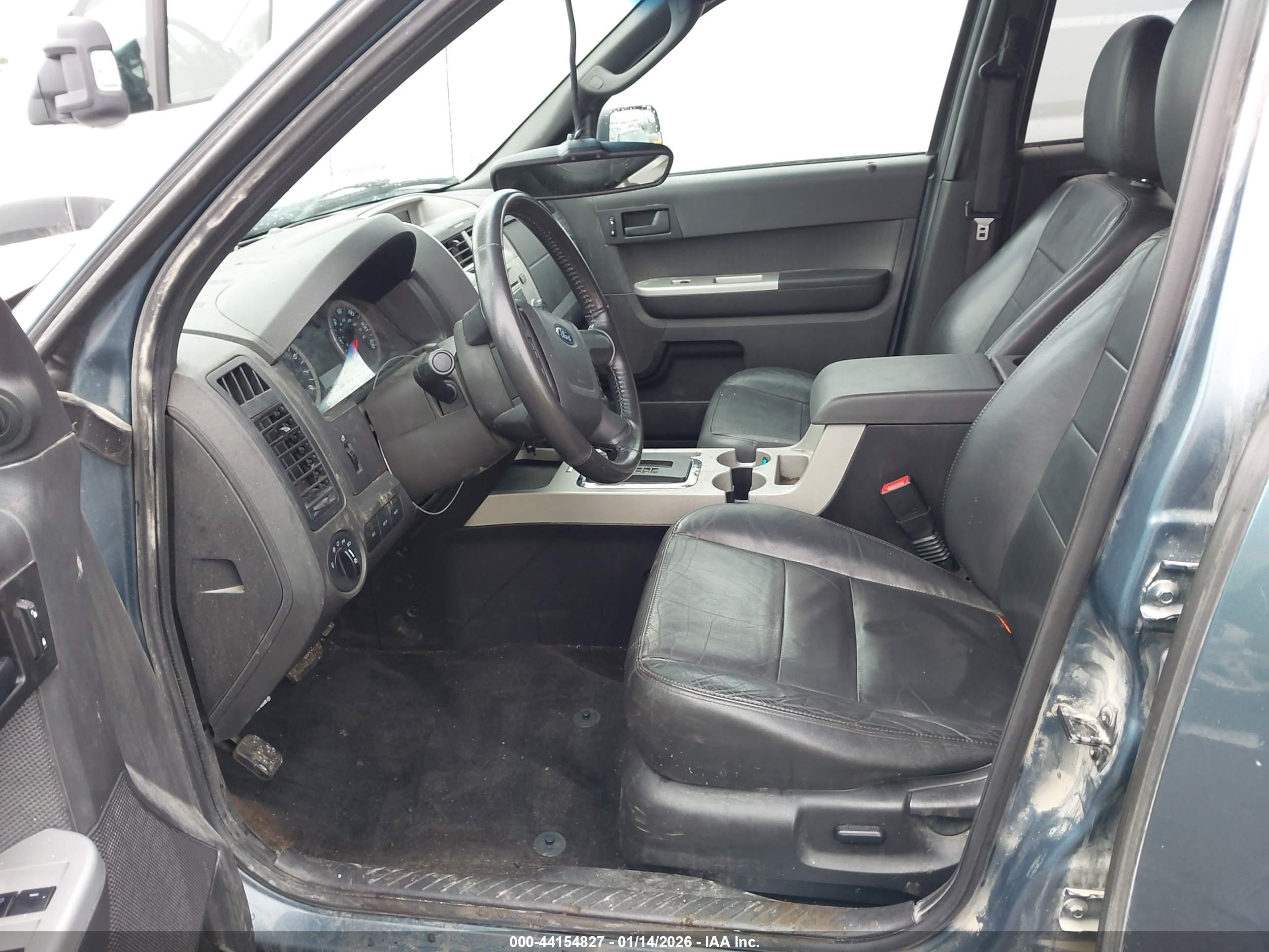 FORD ESCAPE image 5