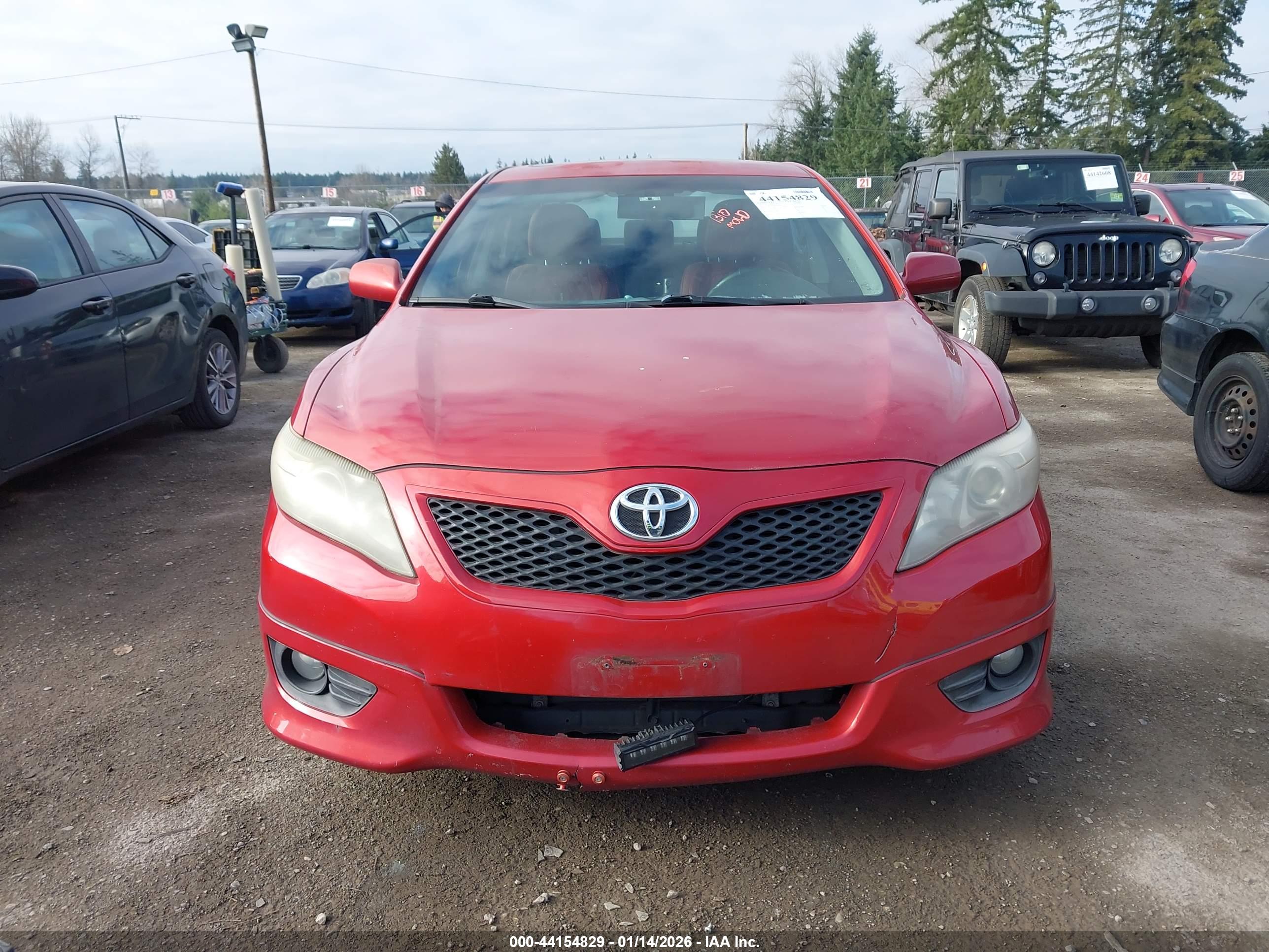 TOYOTA CAMRY image 6