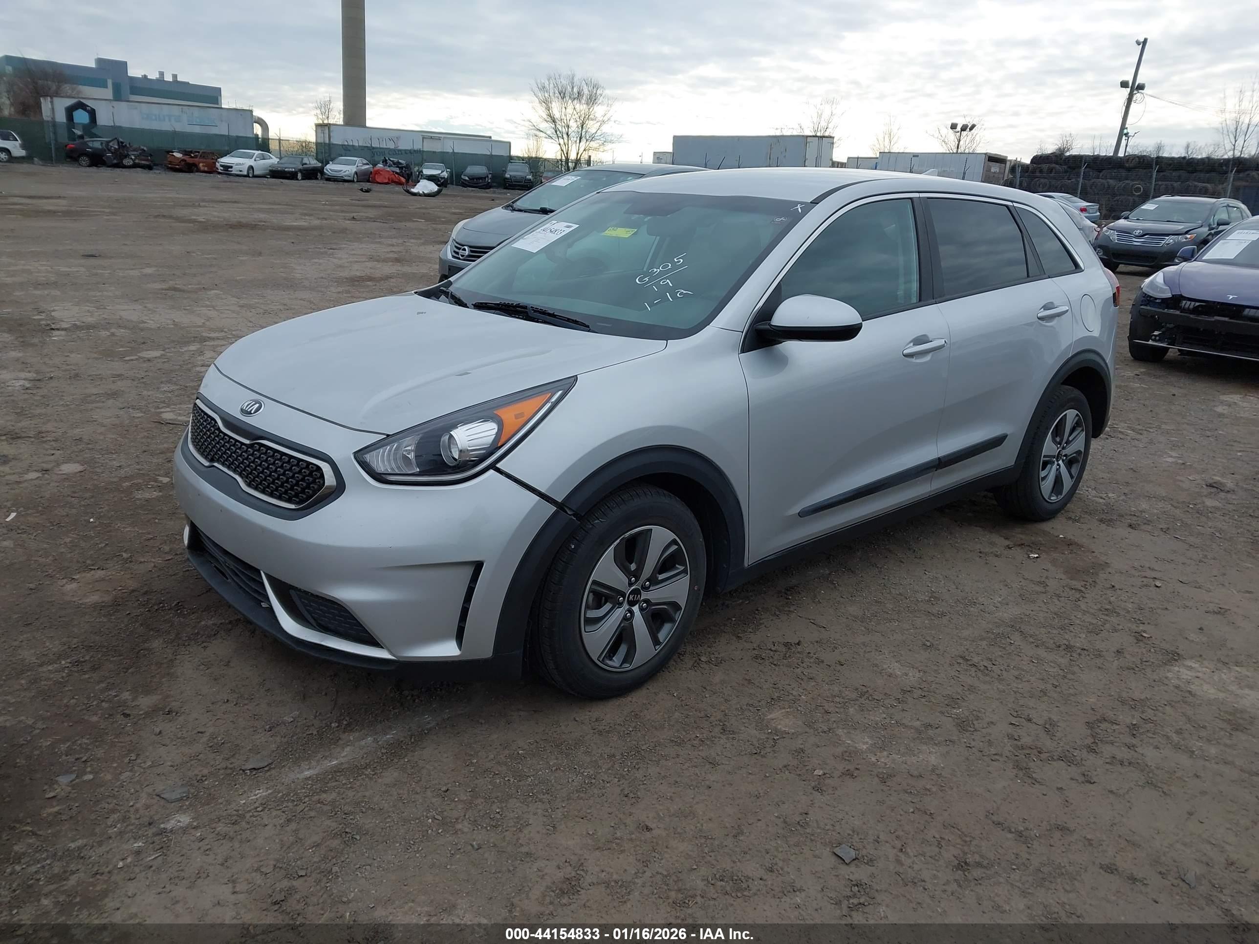 KIA NIRO image 2