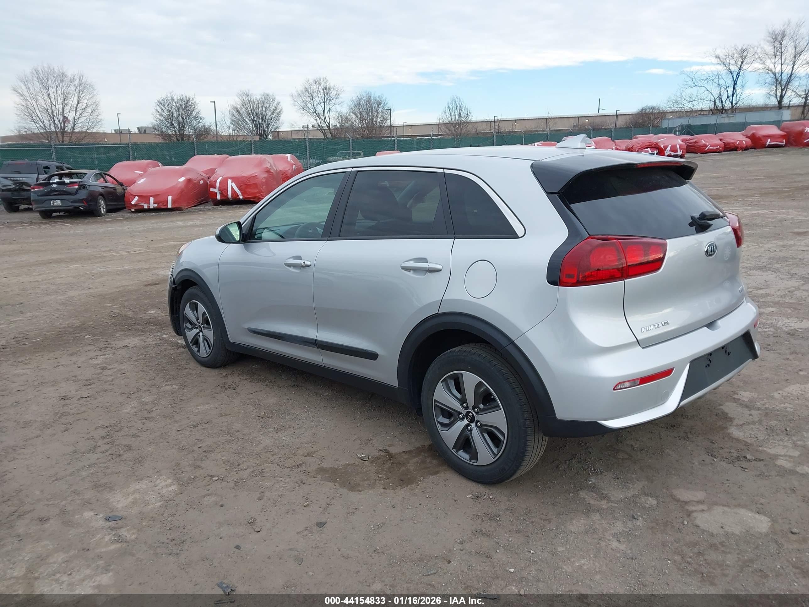 KIA NIRO image 3