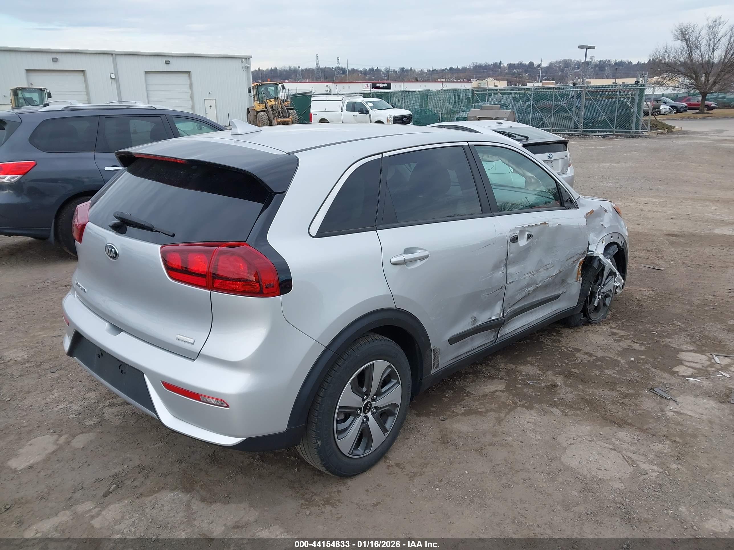KIA NIRO image 4