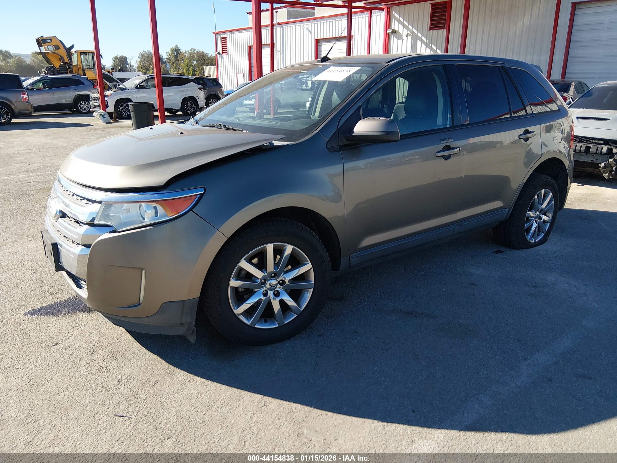 FORD EDGE image 2