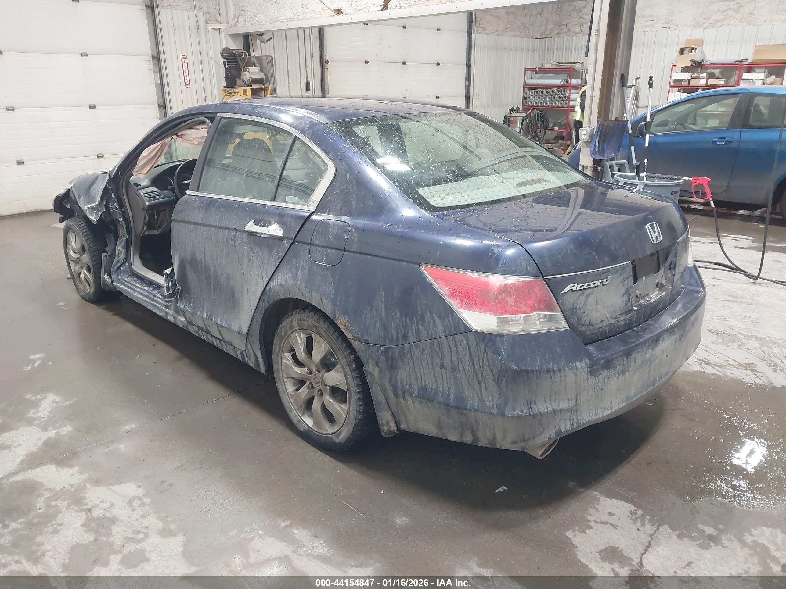 HONDA ACCORD image 3