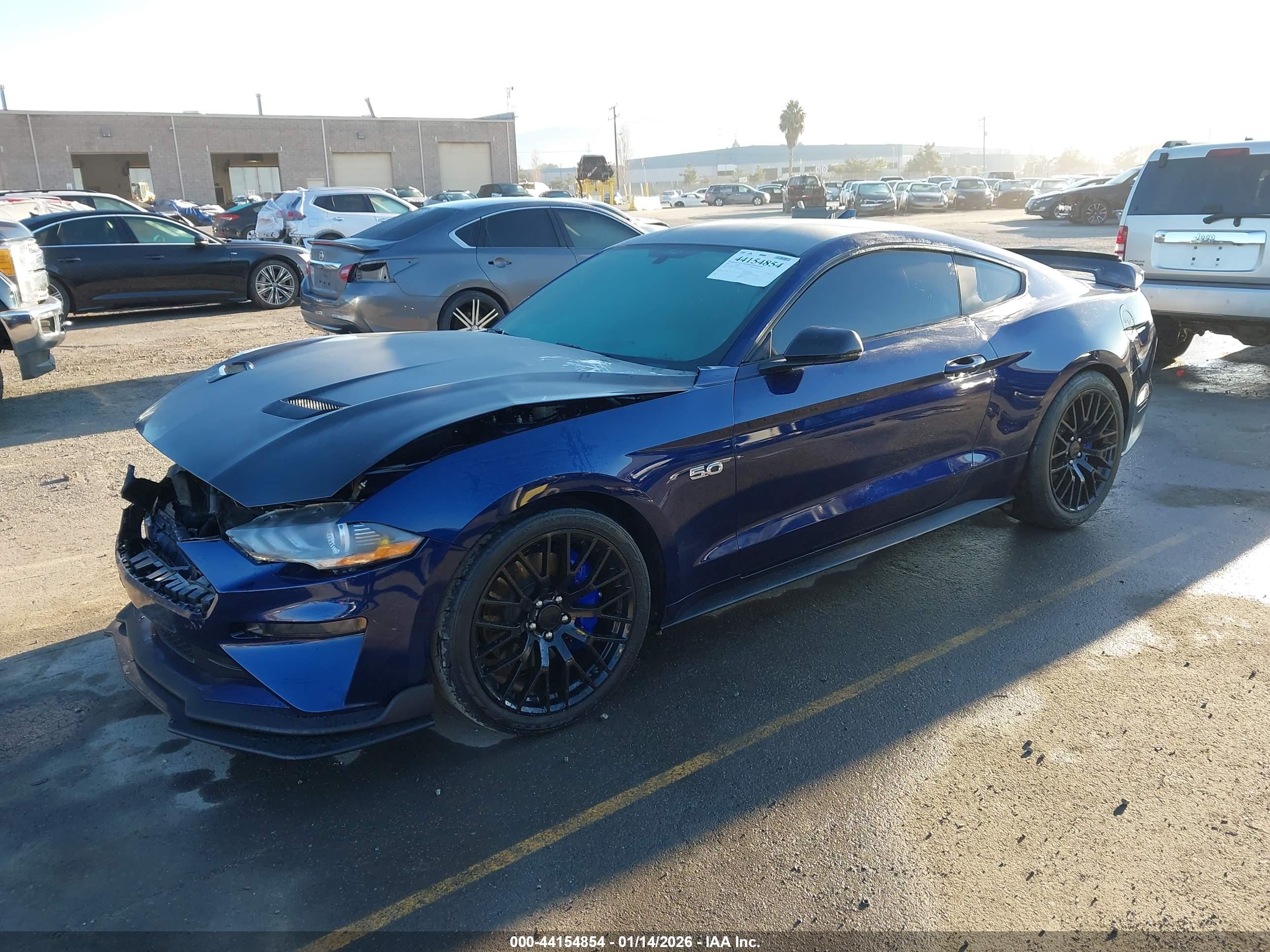 FORD MUSTANG image 2