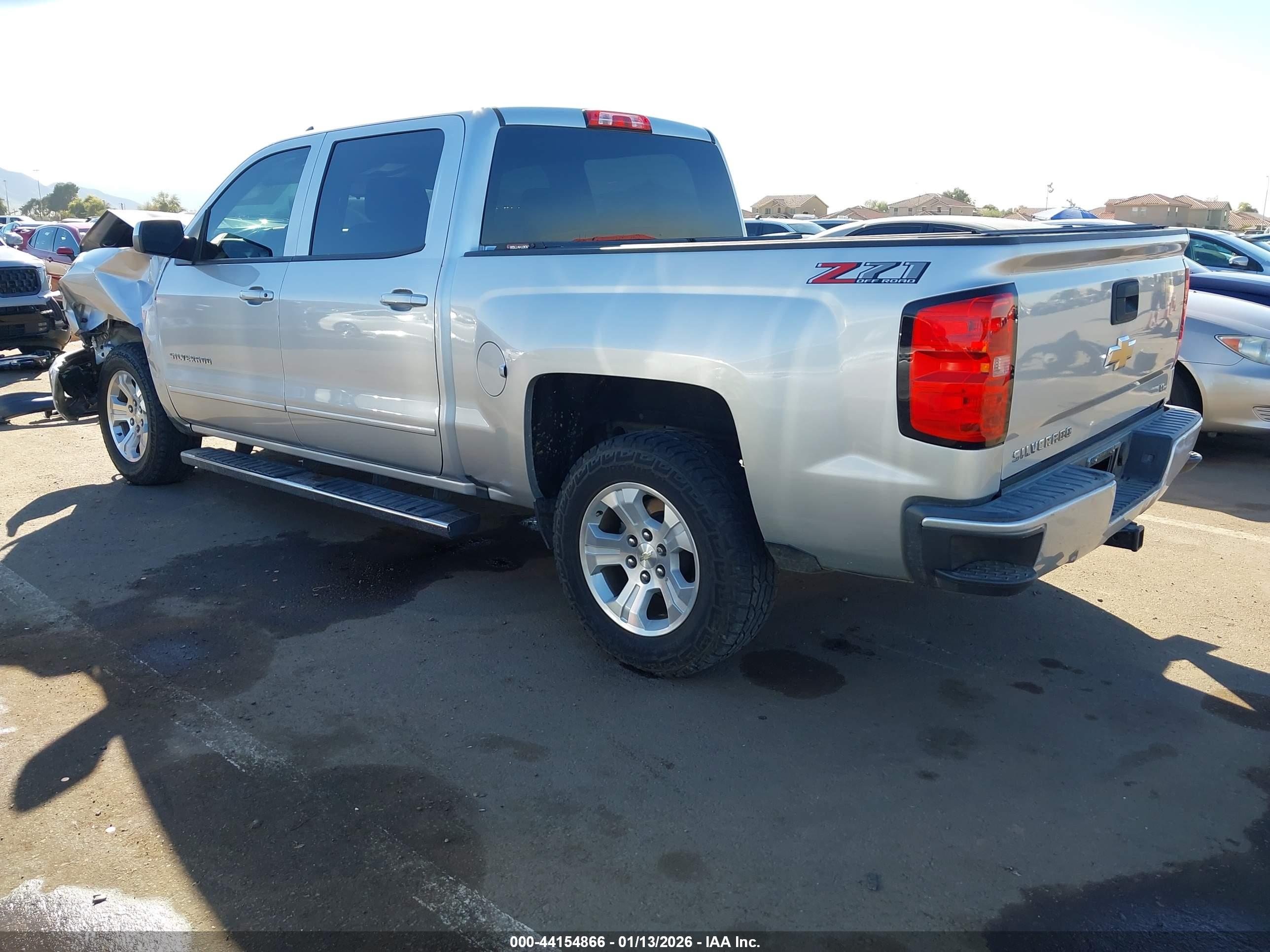 CHEVROLET SILVERADO image 3