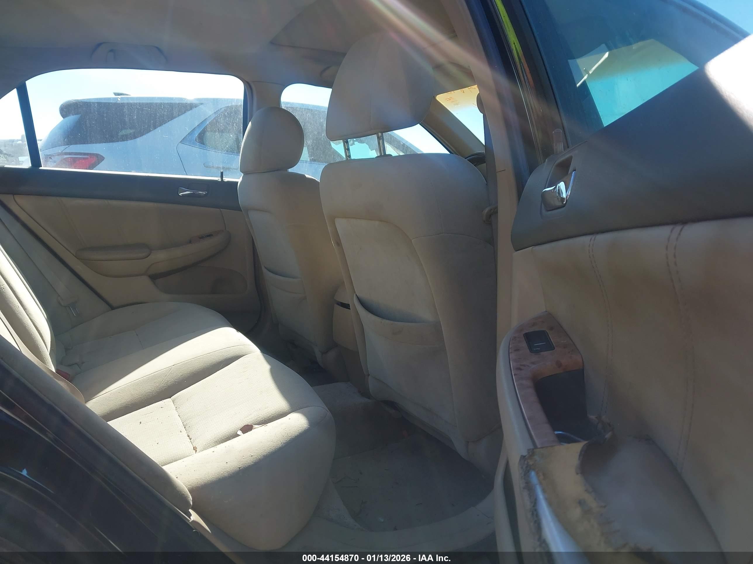 HONDA ACCORD image 8