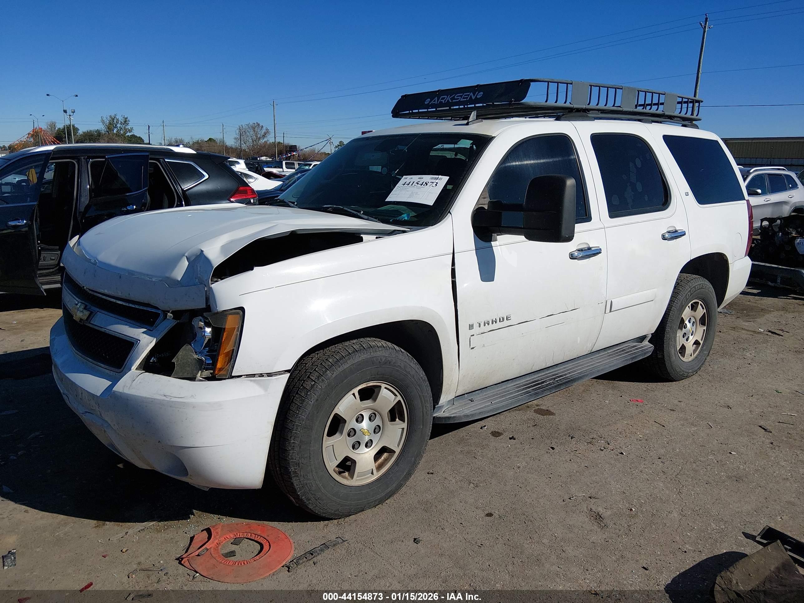 CHEVROLET TAHOE image 2