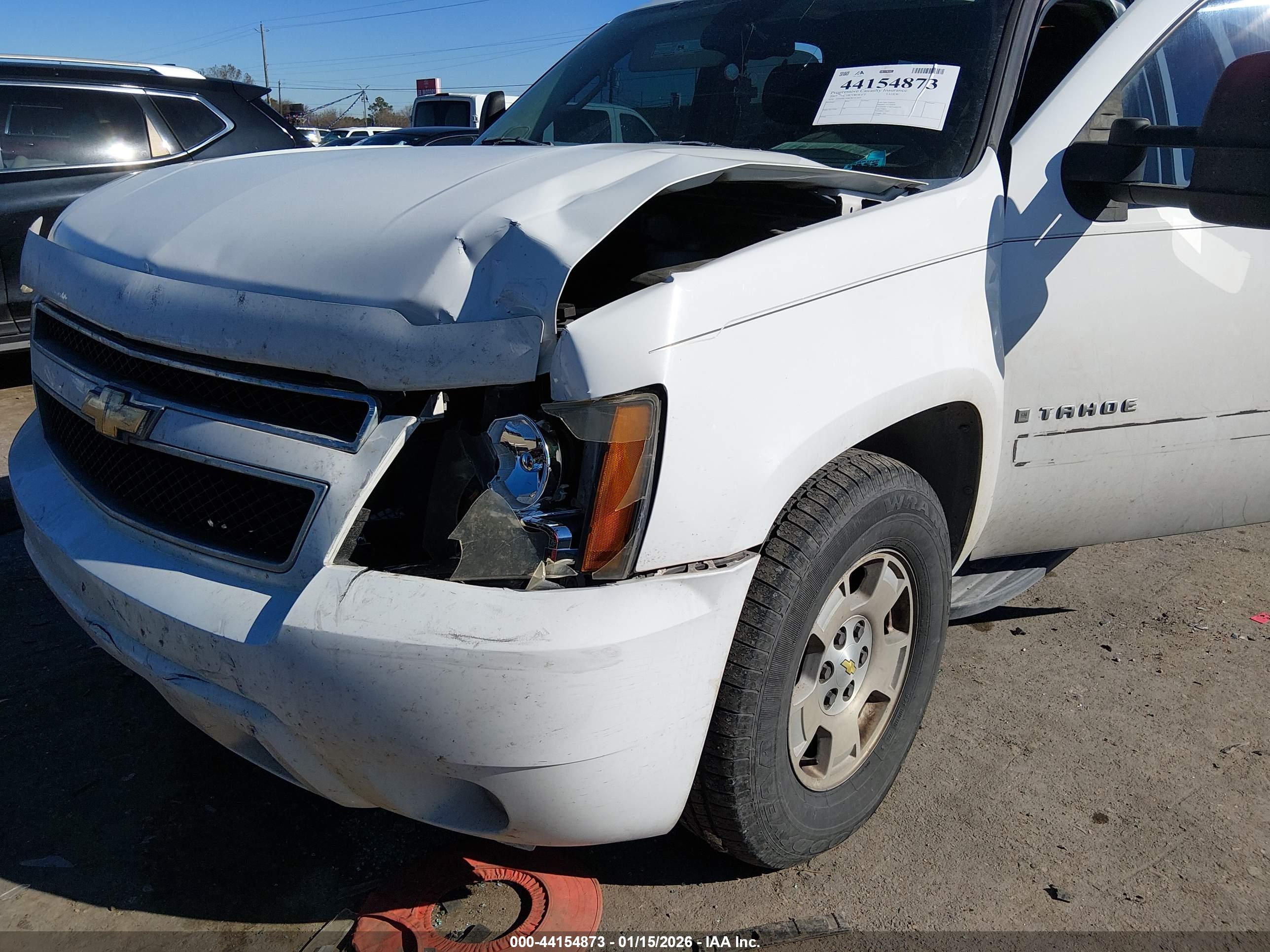 CHEVROLET TAHOE image 6