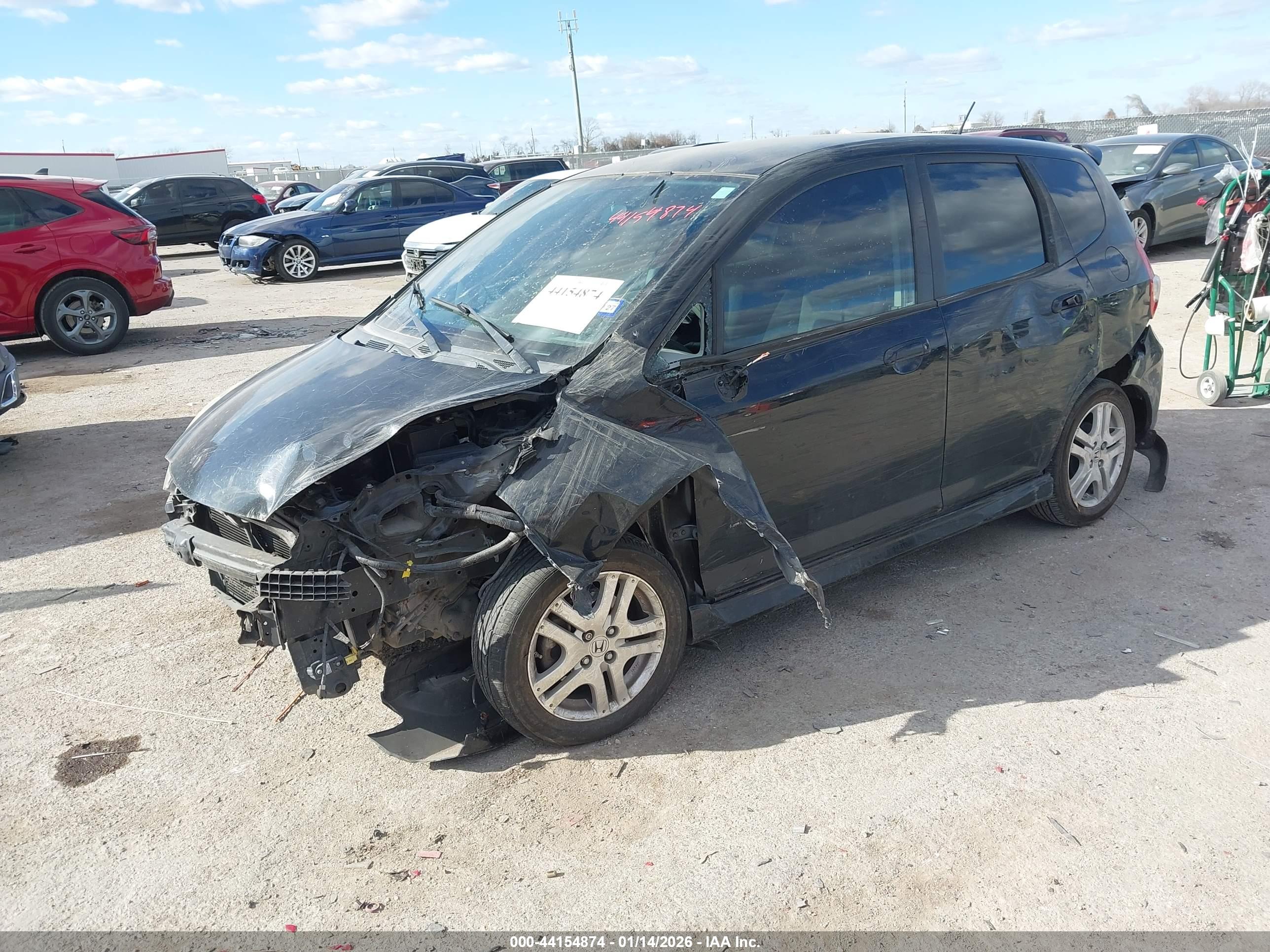 HONDA FIT image 2