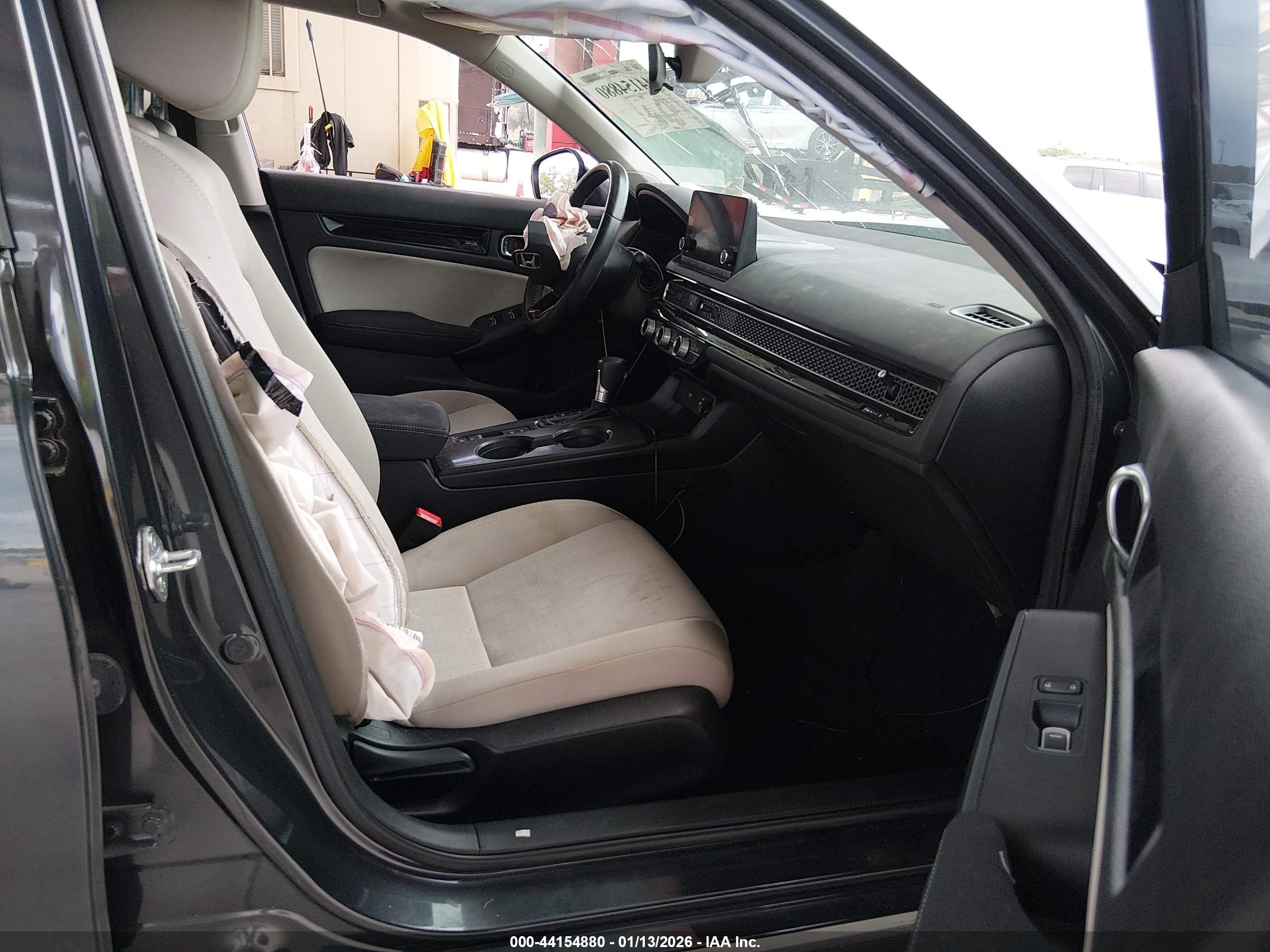 HONDA CIVIC image 5