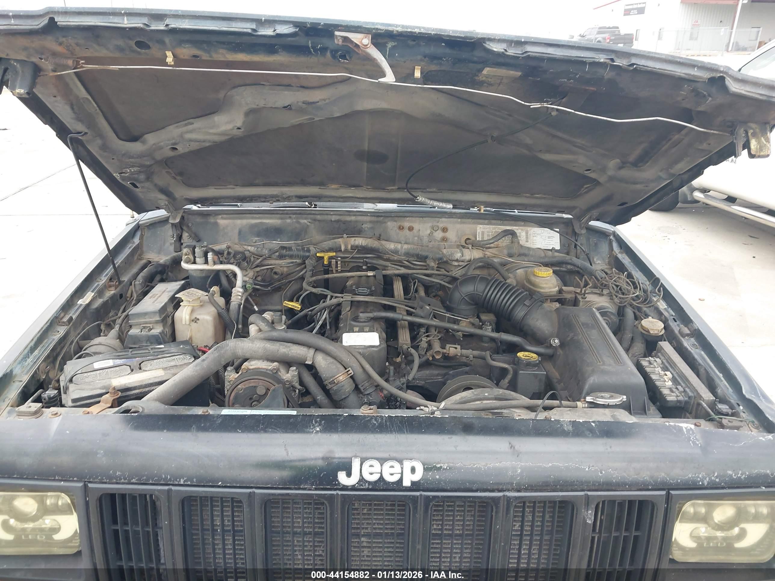 JEEP CHEROKEE image 10