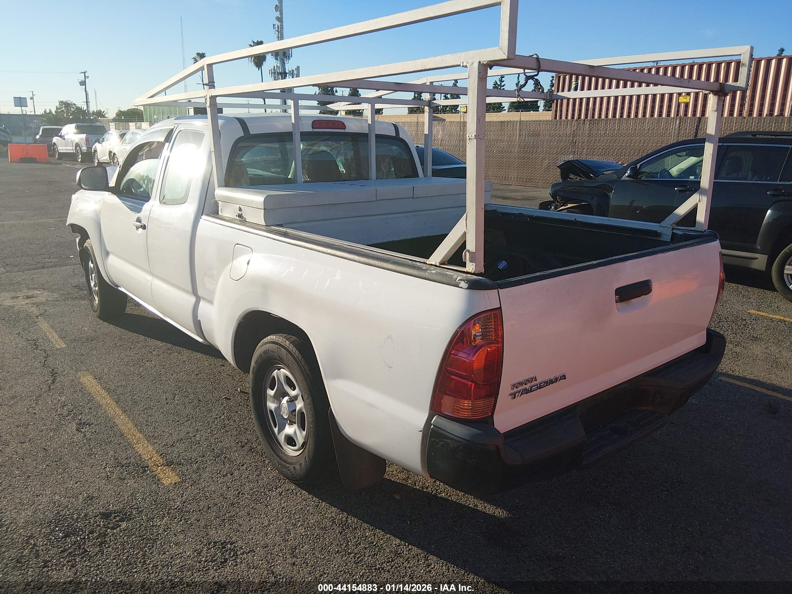 TOYOTA TACOMA image 3