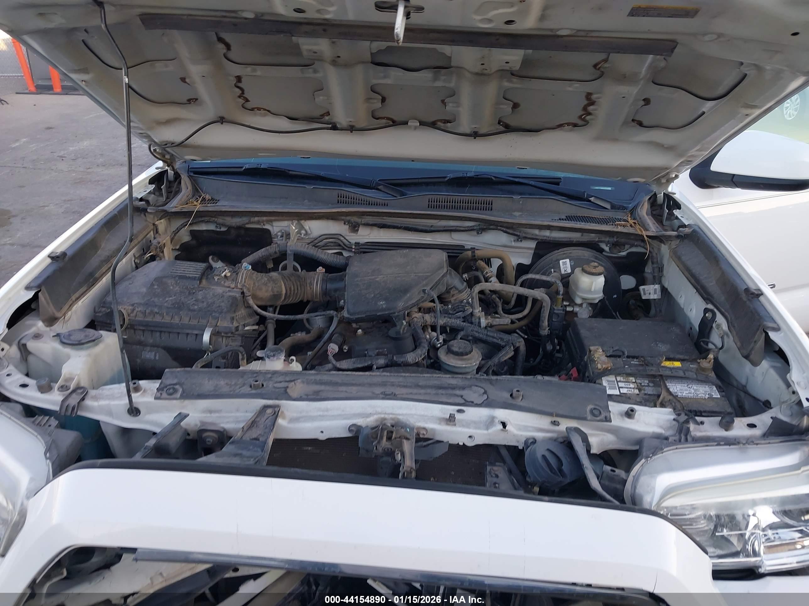 TOYOTA TACOMA image 10