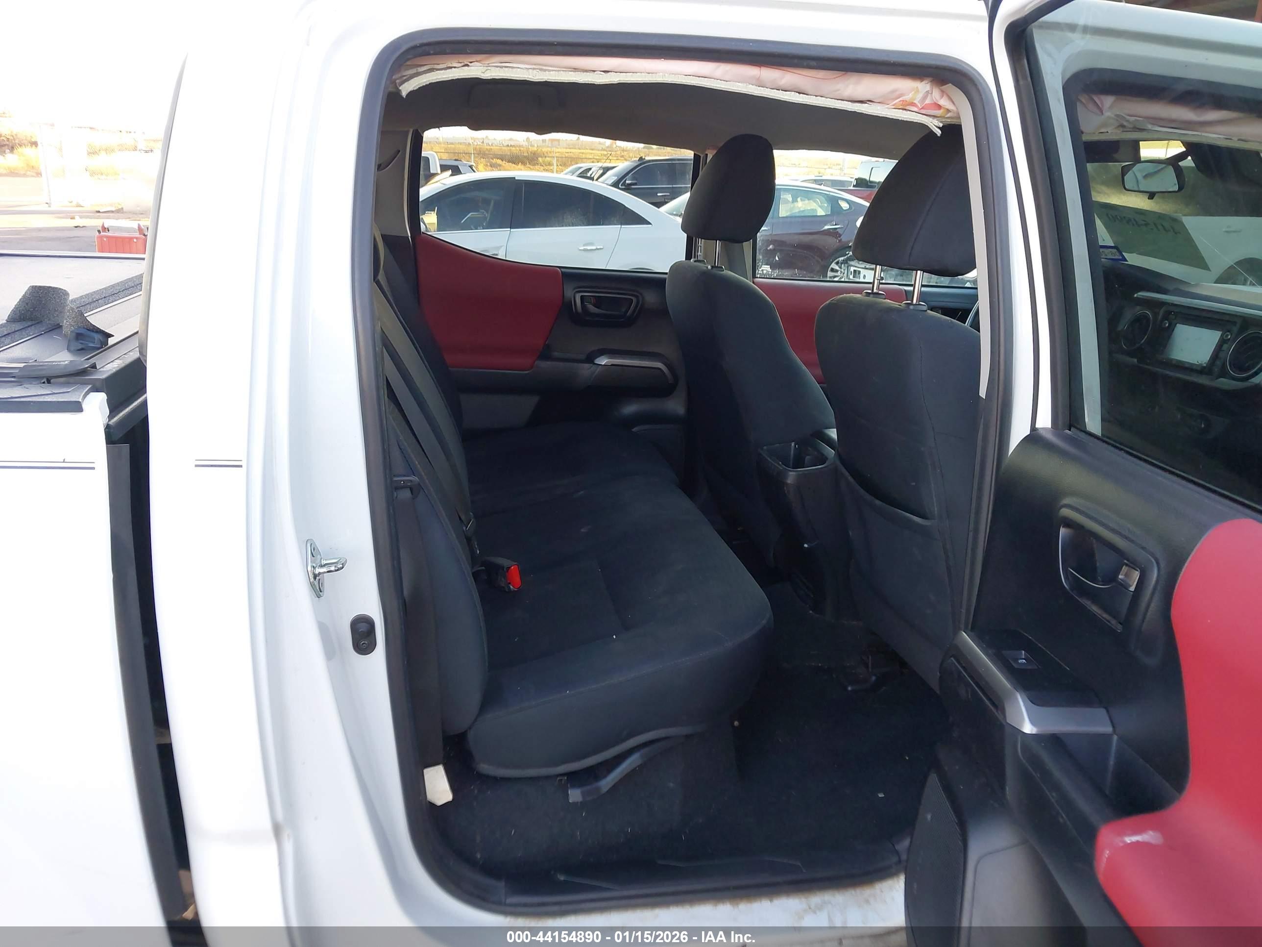 TOYOTA TACOMA image 8