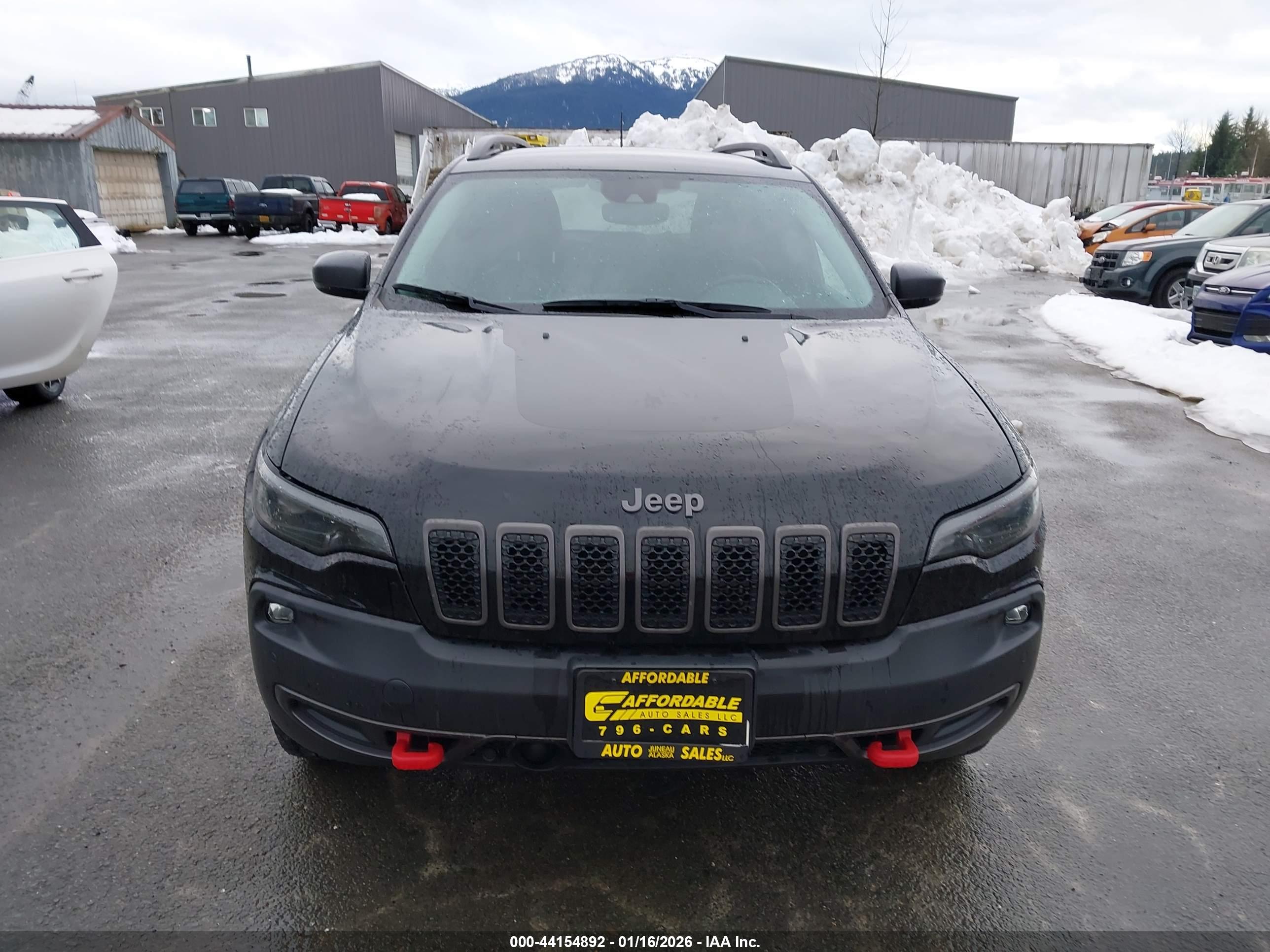 JEEP CHEROKEE image 6
