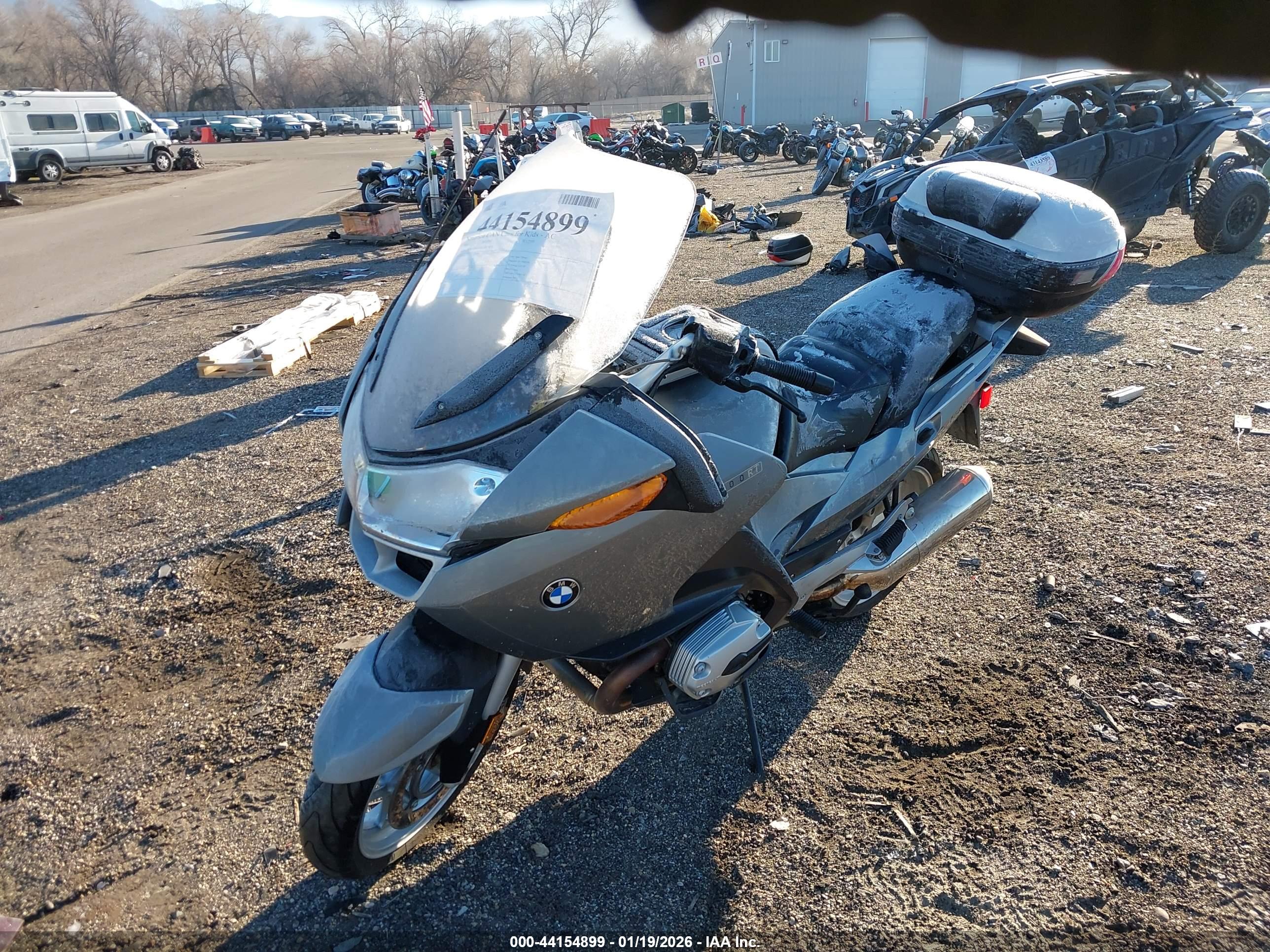 BMW R1200 image 2