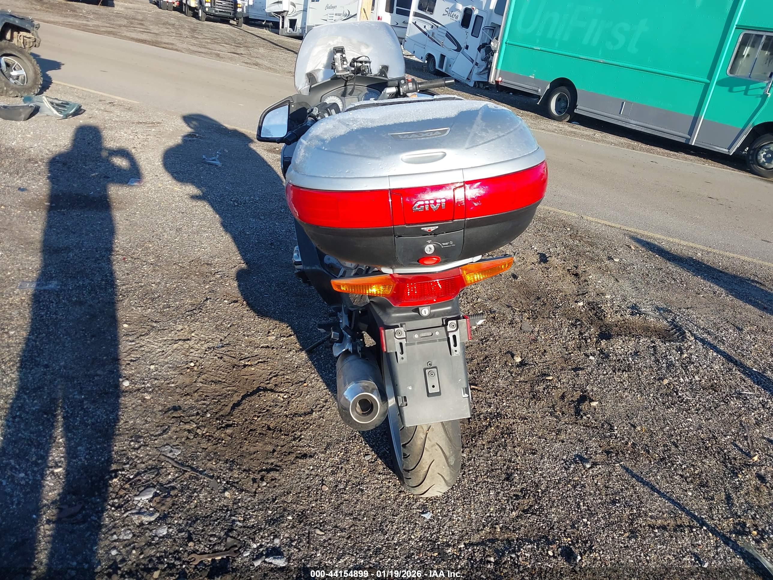BMW R1200 image 6