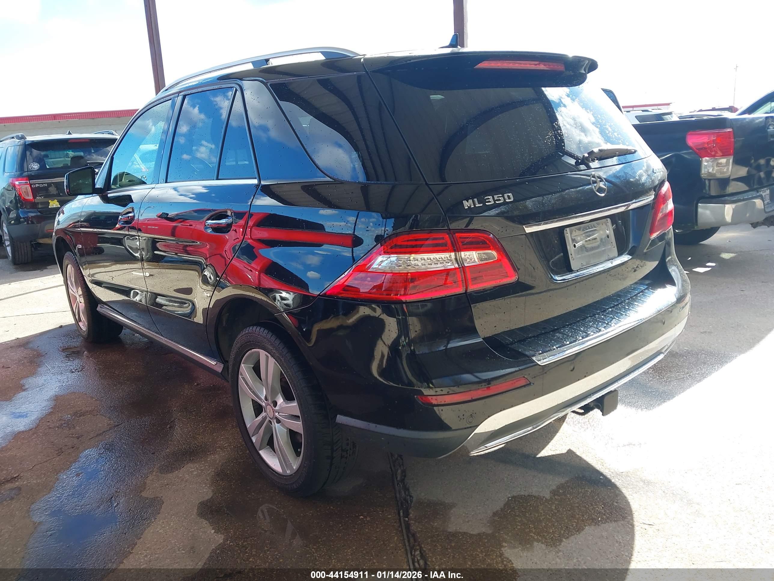 MERCEDES-BENZ ML image 3