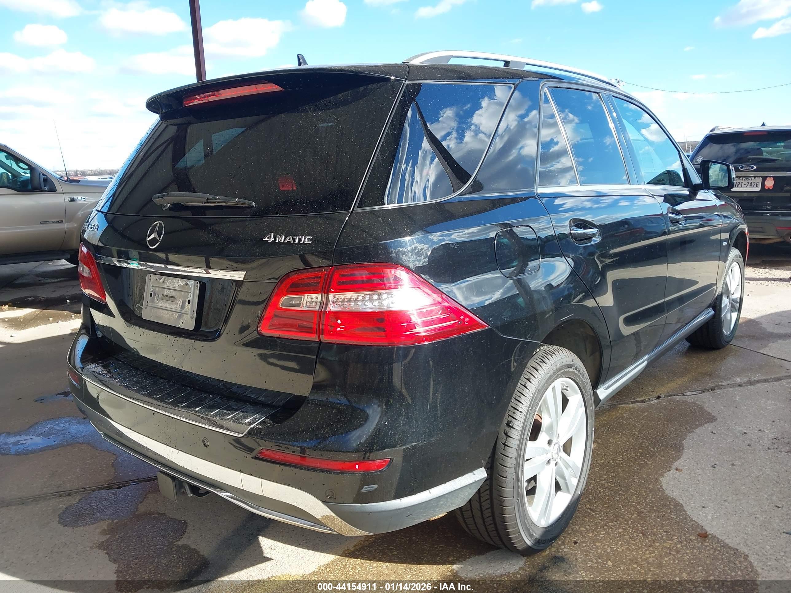 MERCEDES-BENZ ML image 4