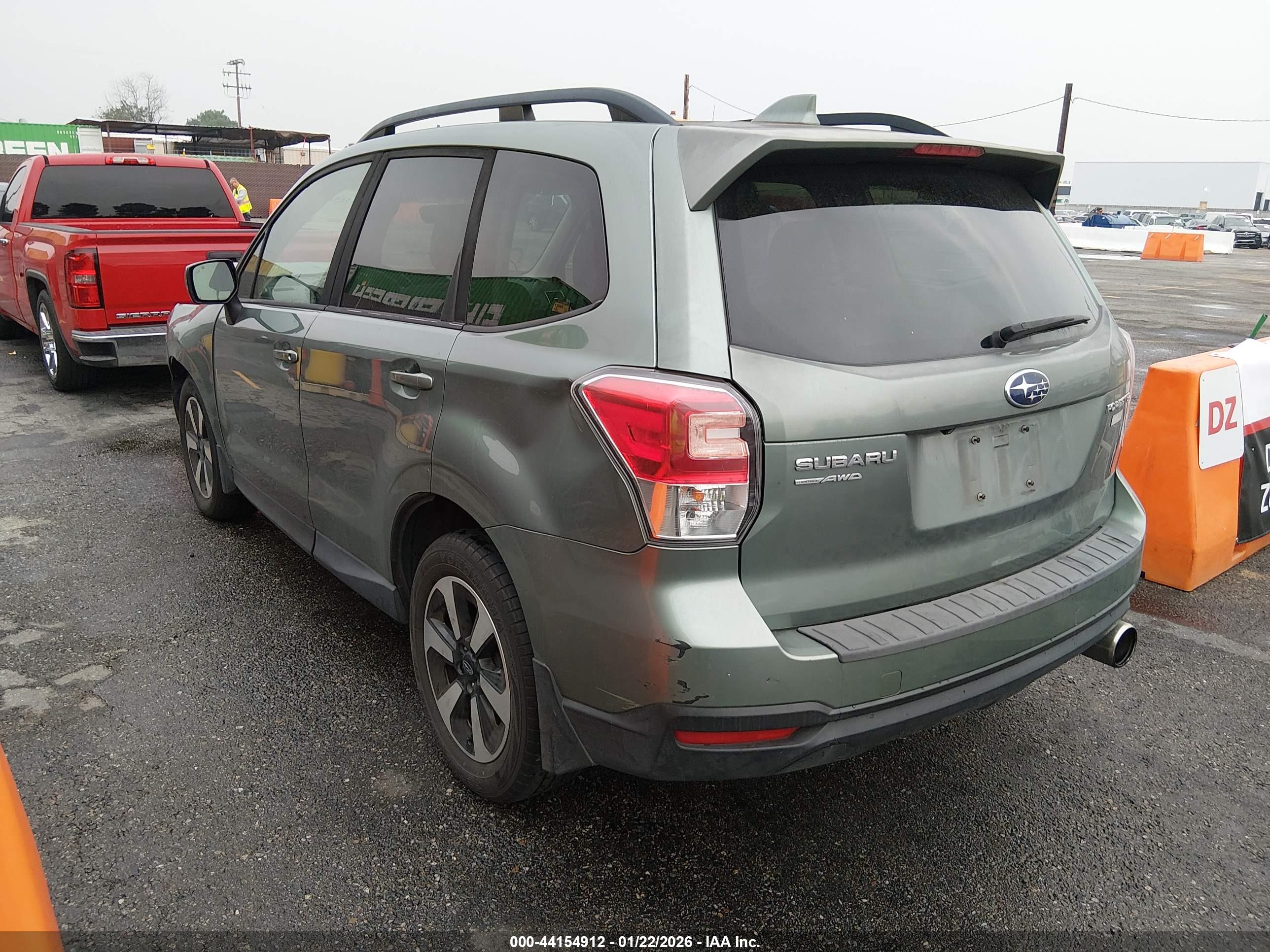 SUBARU FORESTER image 3