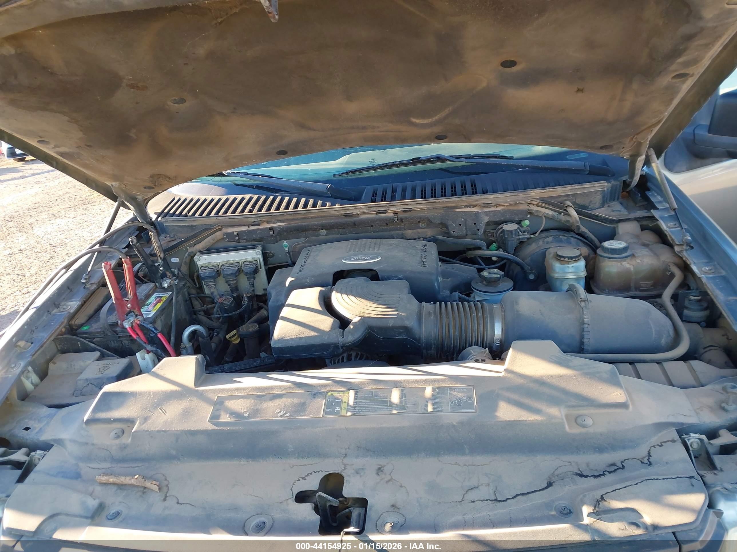FORD EXPEDITION image 10