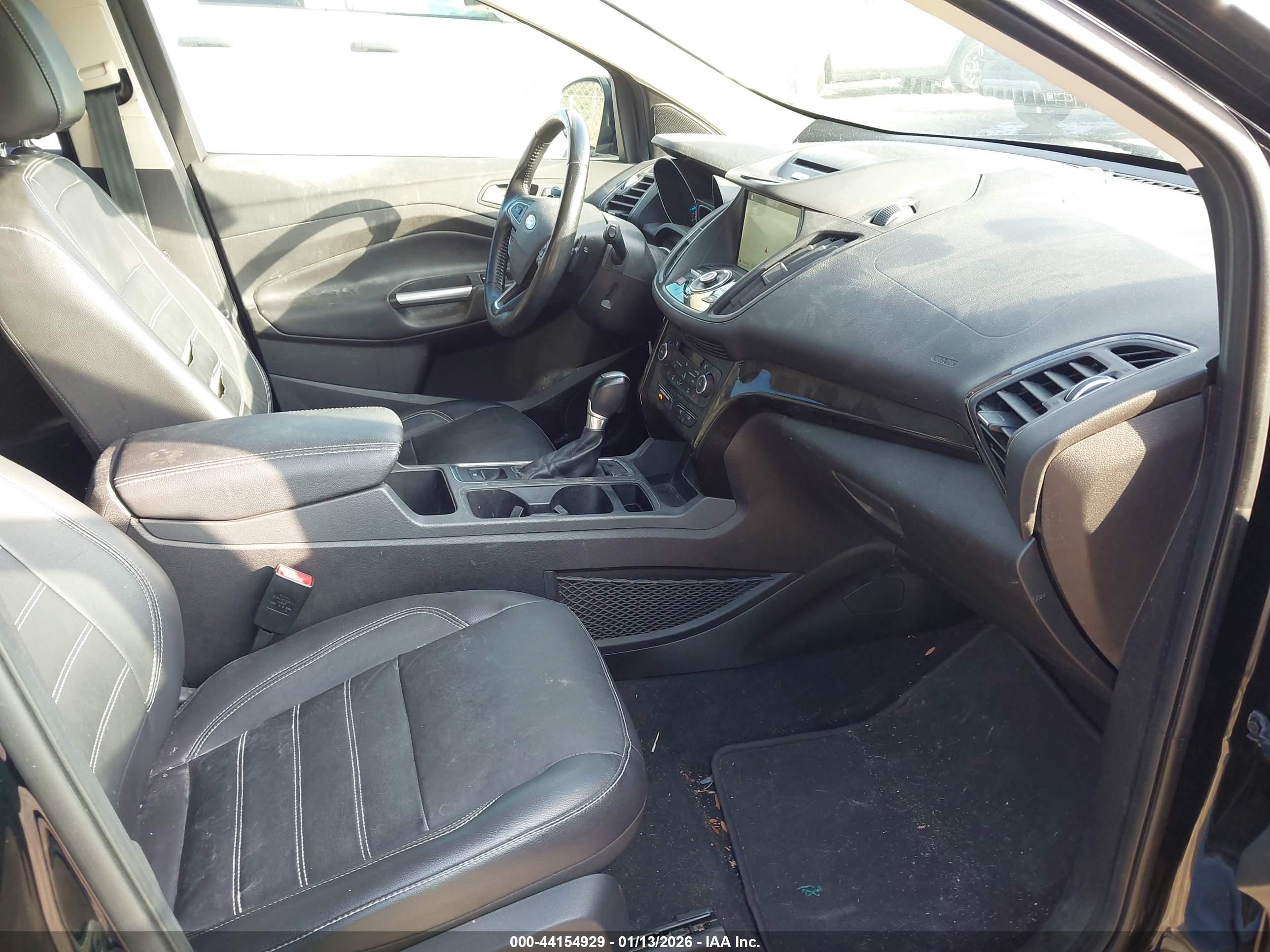 FORD ESCAPE image 5