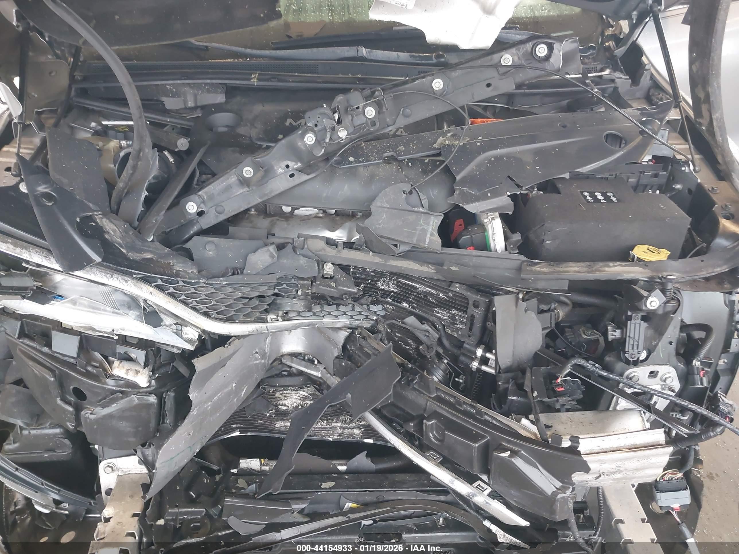 CHRYSLER 200 image 10