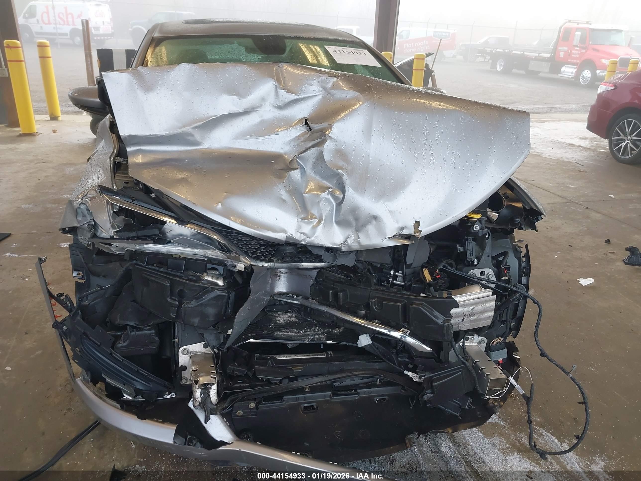 CHRYSLER 200 image 6