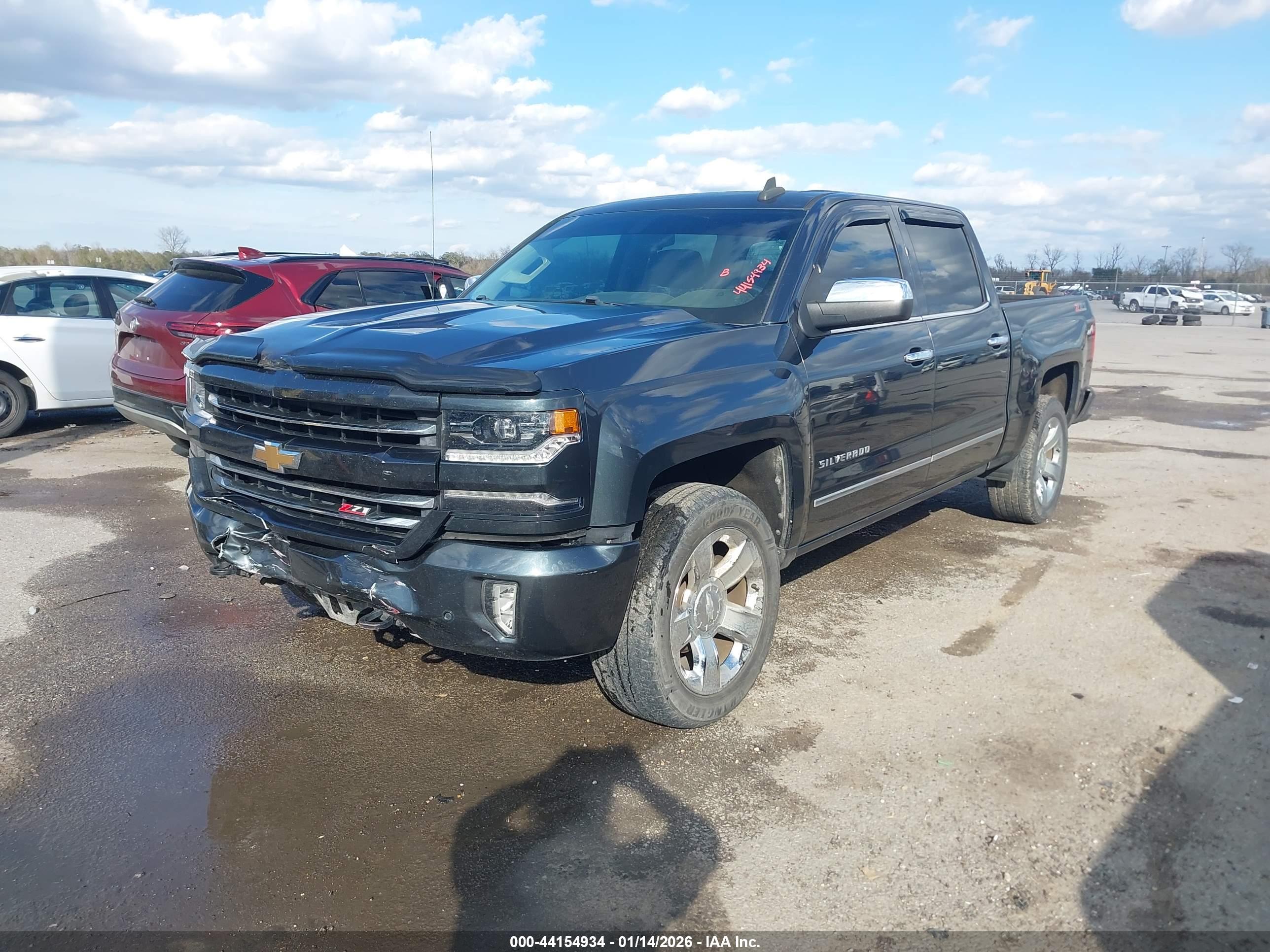 CHEVROLET SILVERADO image 2