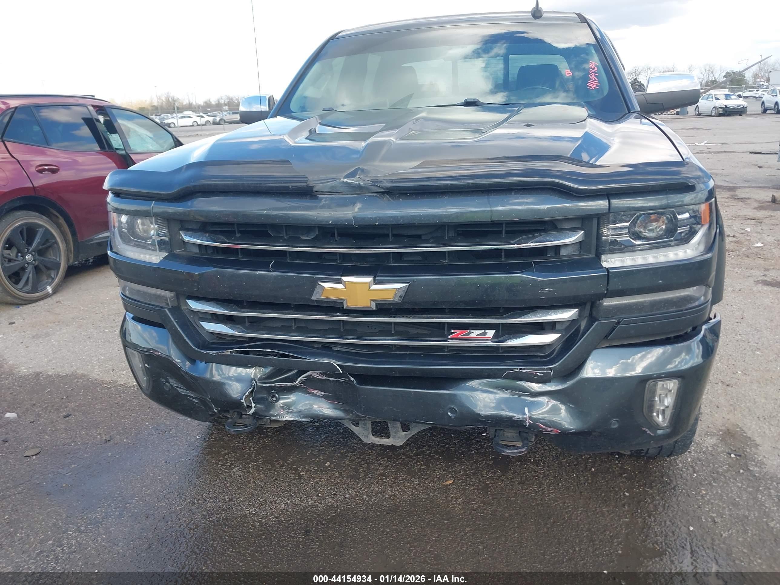 CHEVROLET SILVERADO image 6