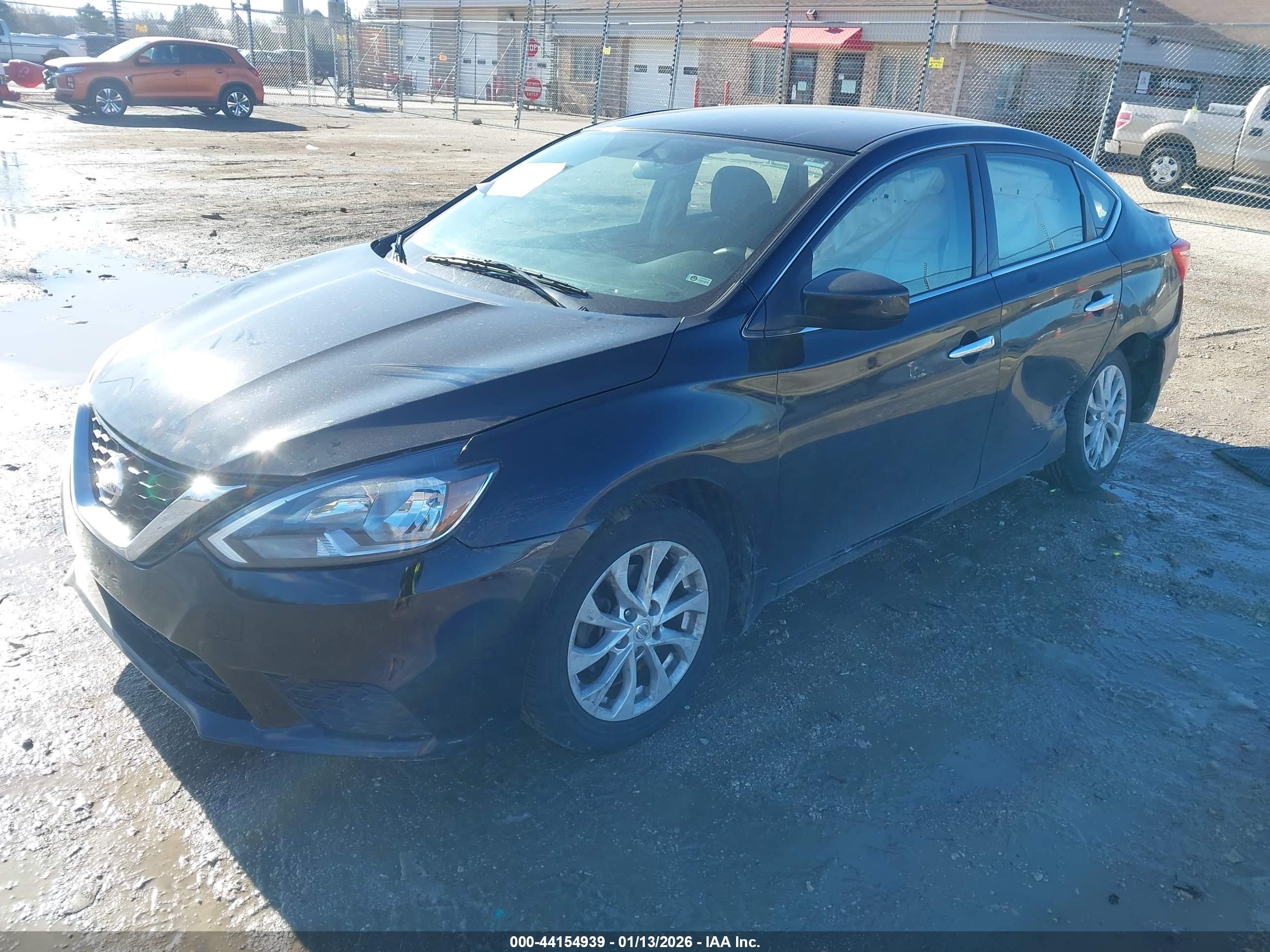 NISSAN SENTRA image 2