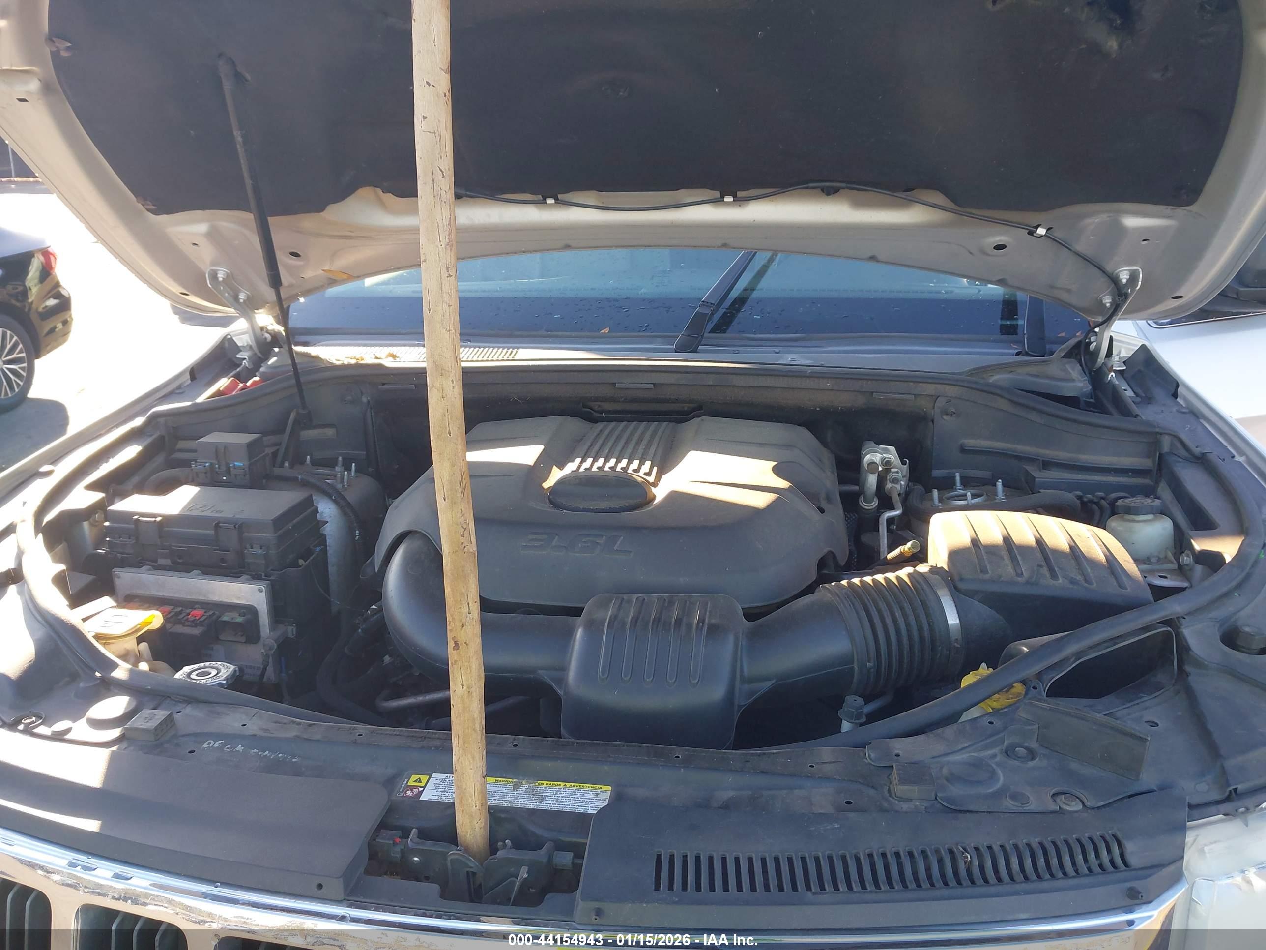 JEEP GRAND image 10