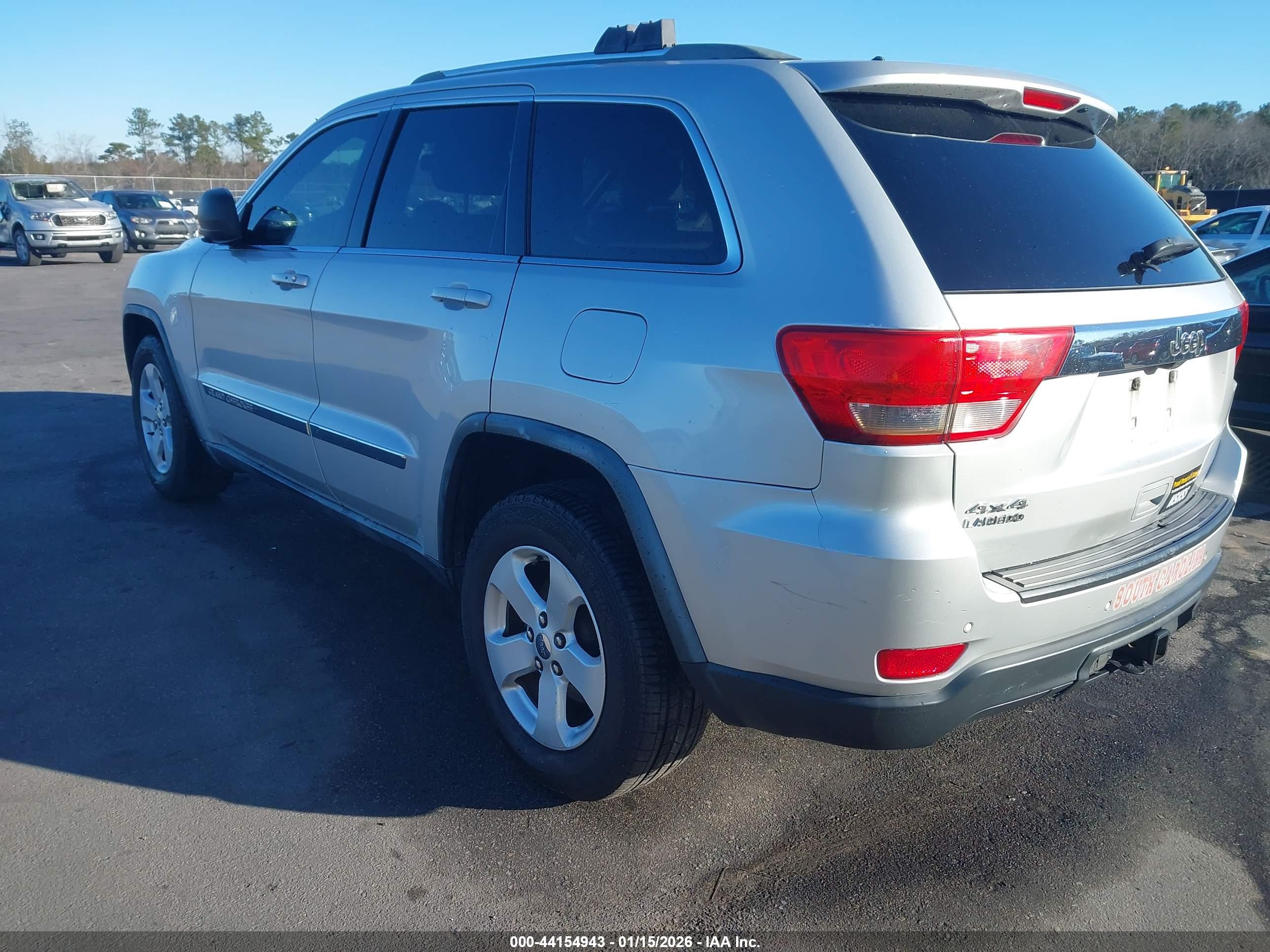 JEEP GRAND image 3