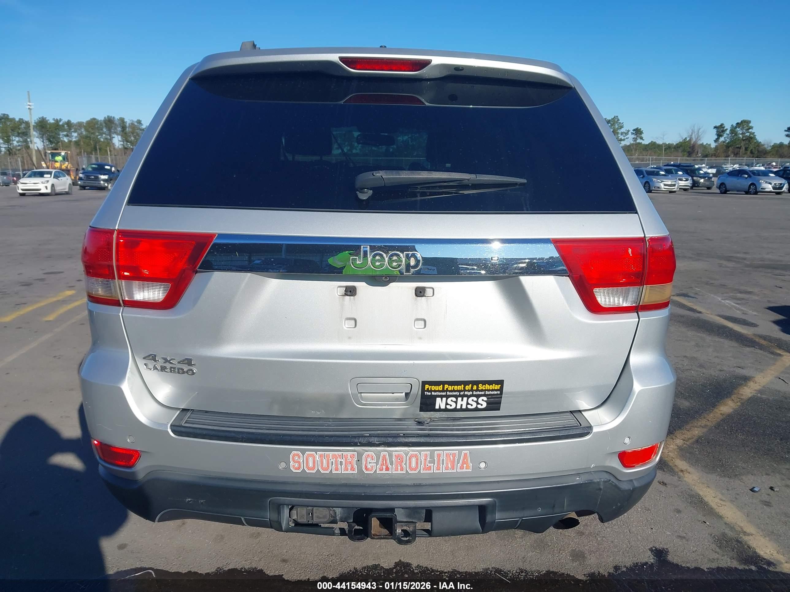 JEEP GRAND image 6