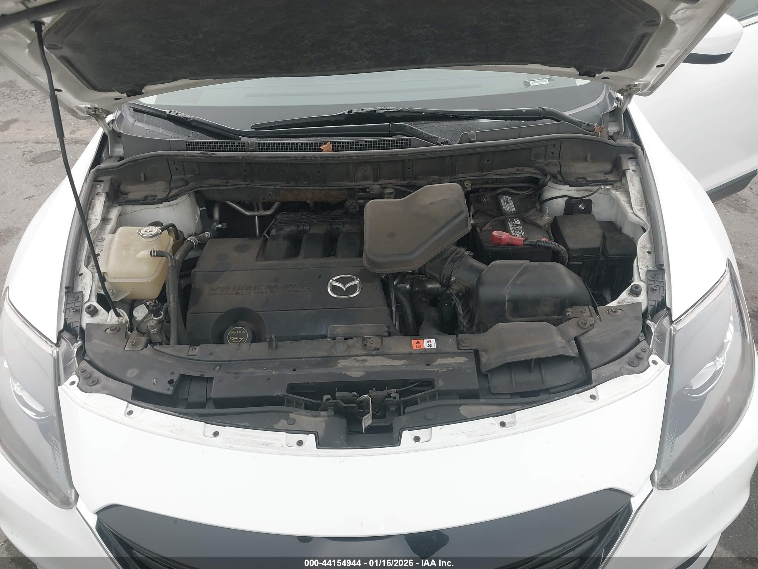 MAZDA CX-9 image 10