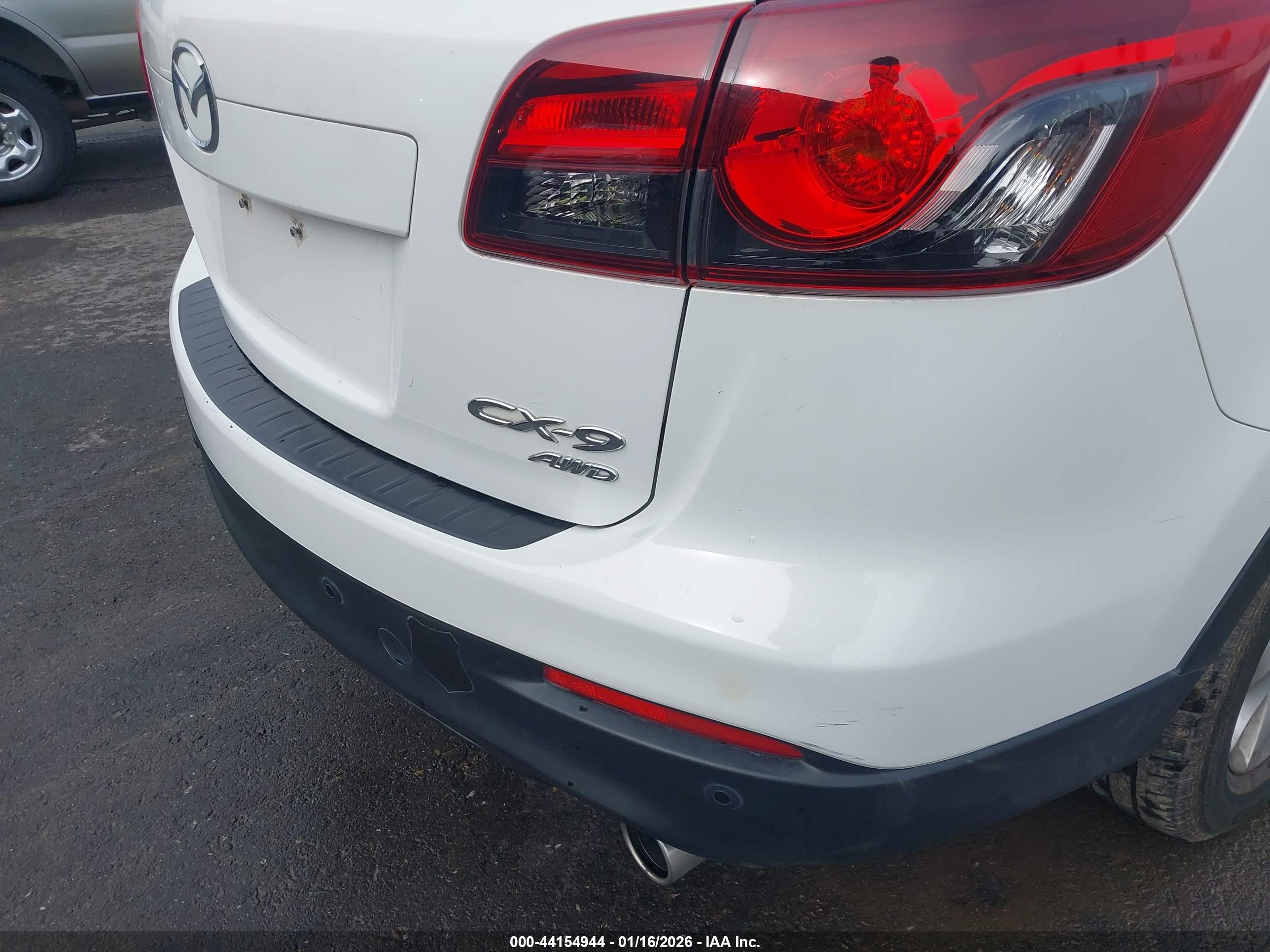 MAZDA CX-9 image 6