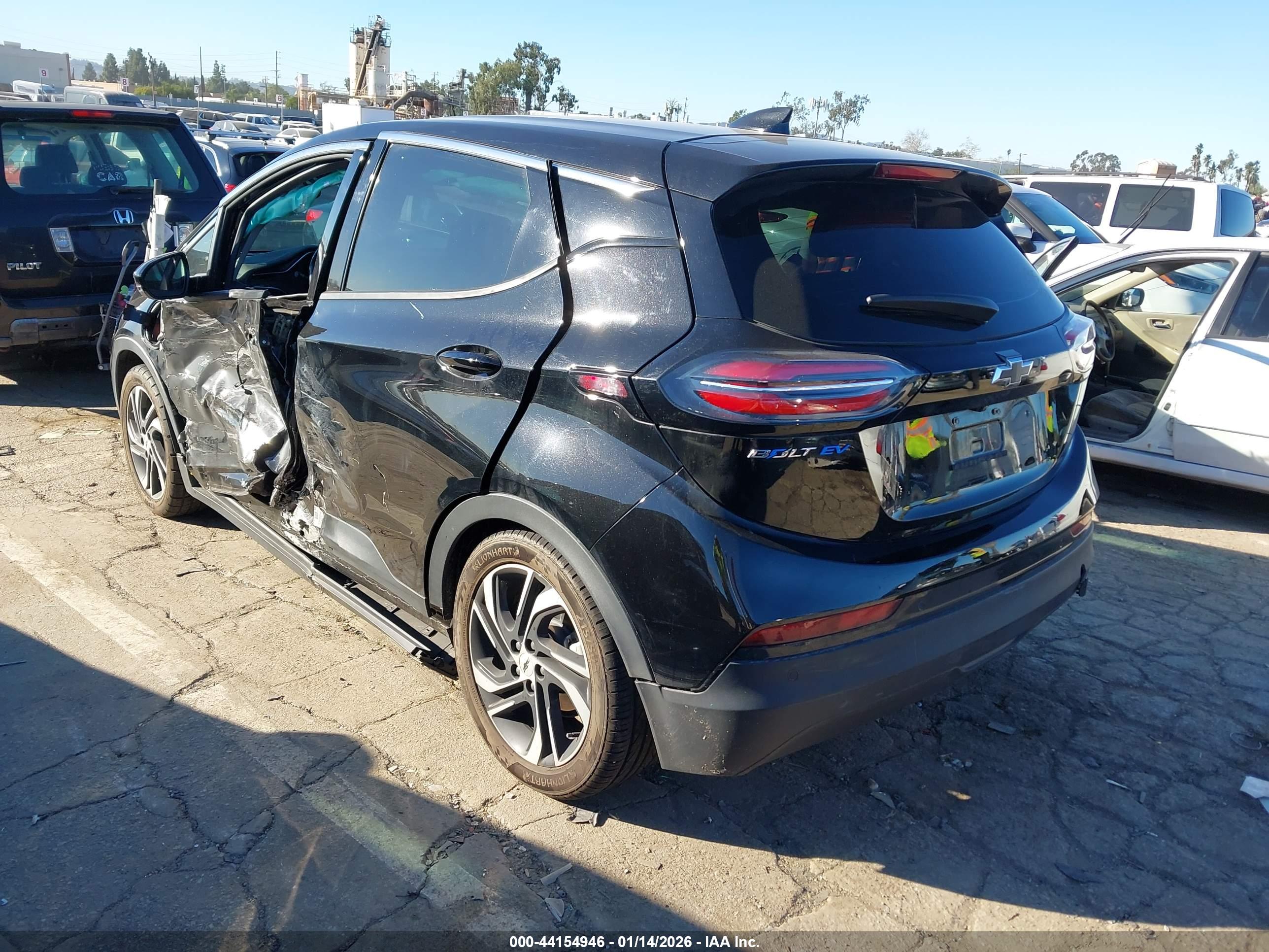 CHEVROLET BOLT image 3