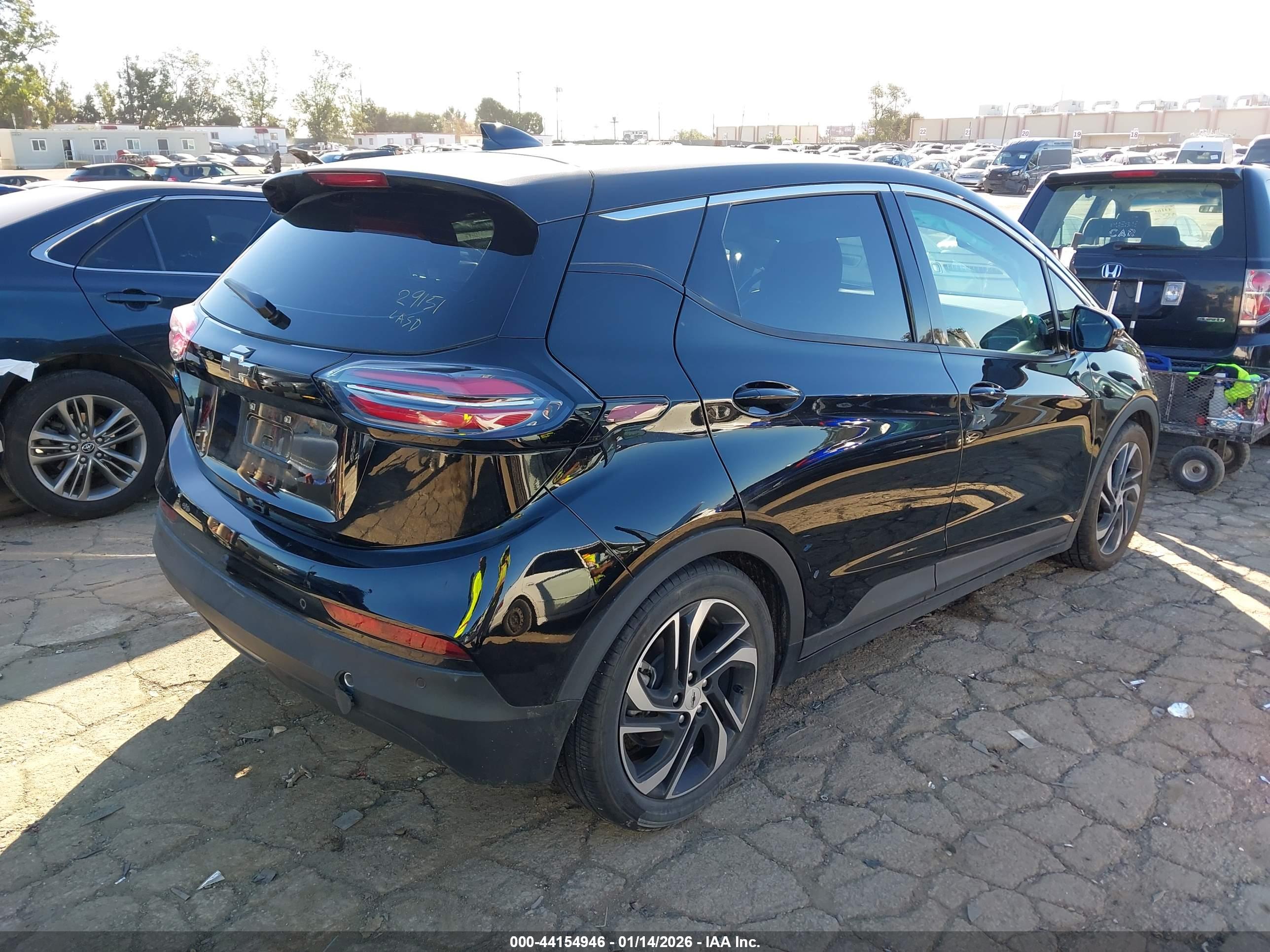 CHEVROLET BOLT image 4