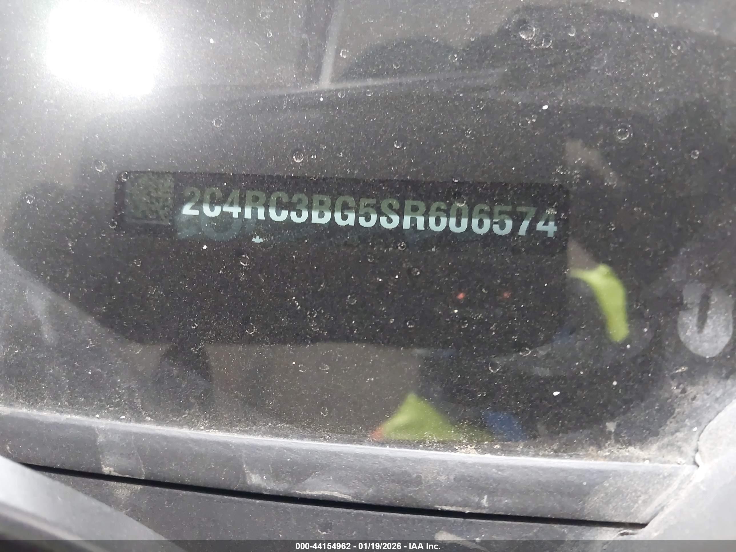 CHRYSLER PACIFICA image 9