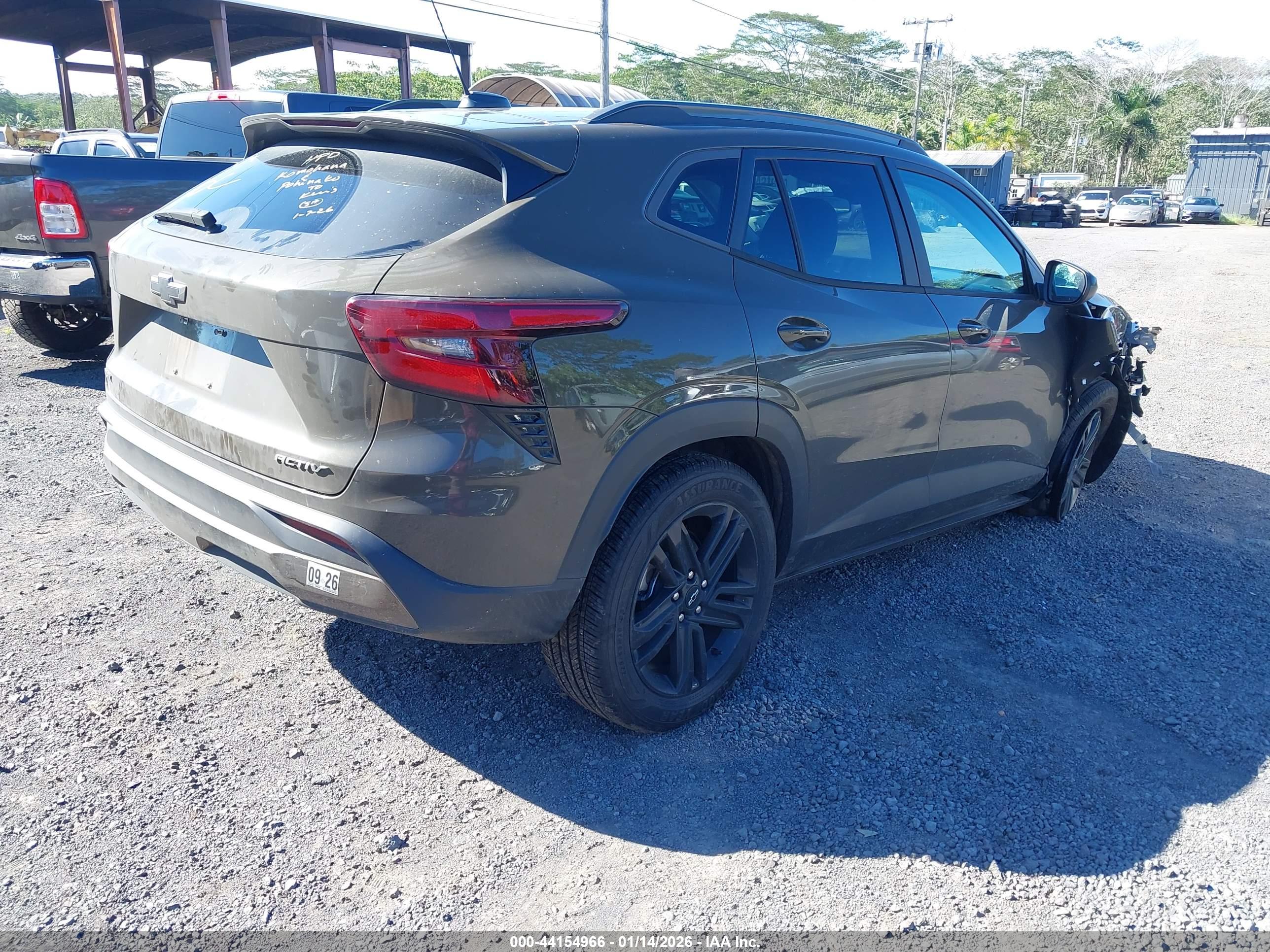 CHEVROLET TRAX image 4