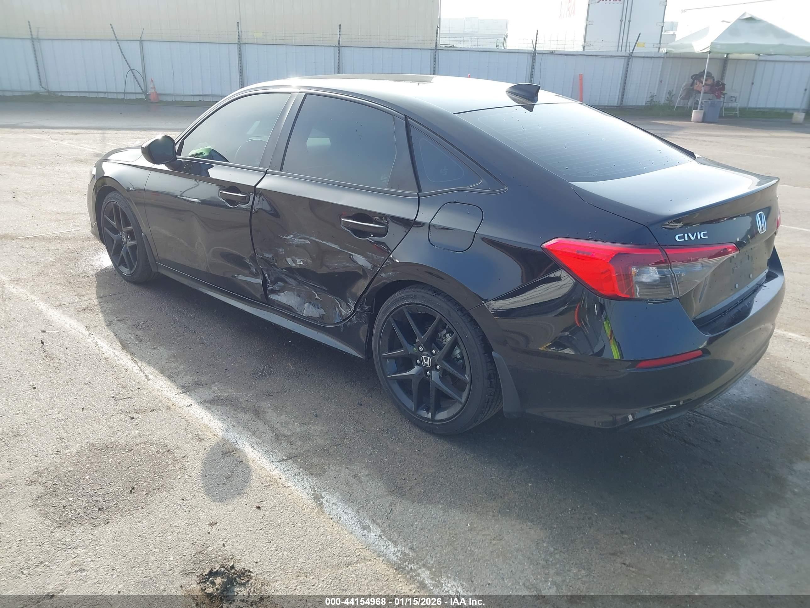 HONDA CIVIC image 3