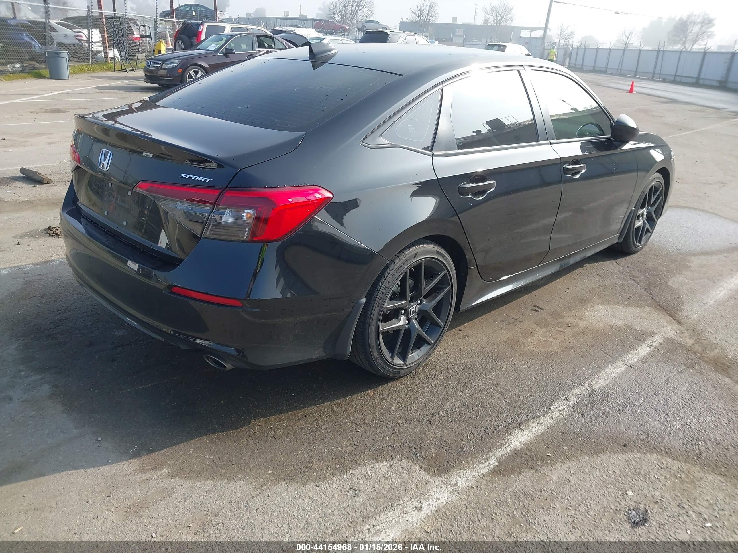 HONDA CIVIC image 4