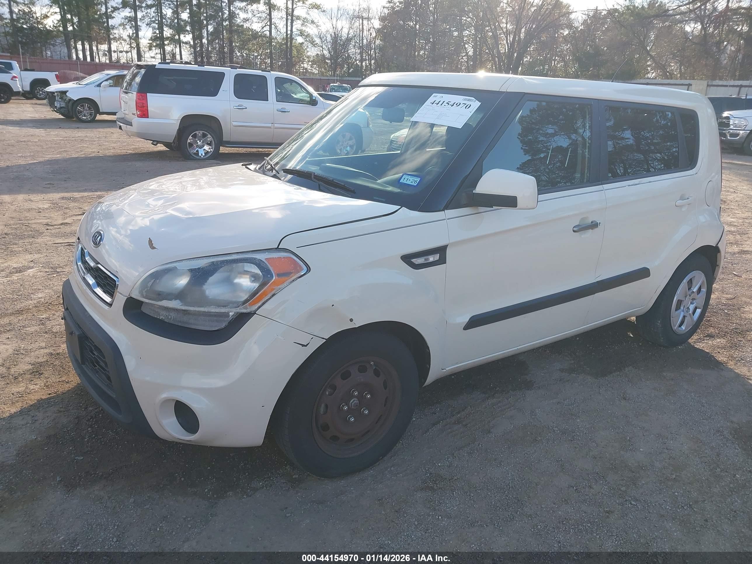 KIA SOUL image 2